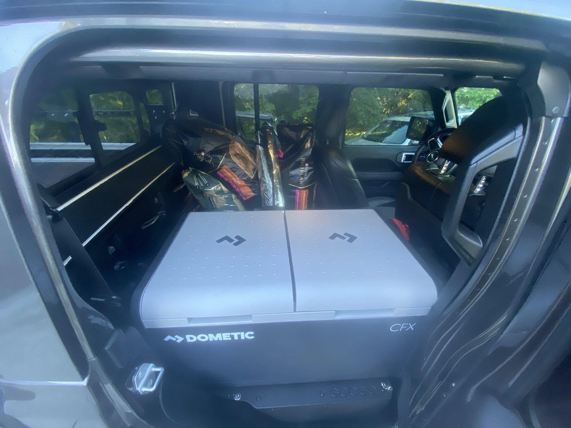 Jeep Gladiator Dometic CFX3 55IM in 40% Rear Seat 5E55CB8B-F6EF-4A44-9751-CEDA4538DC77