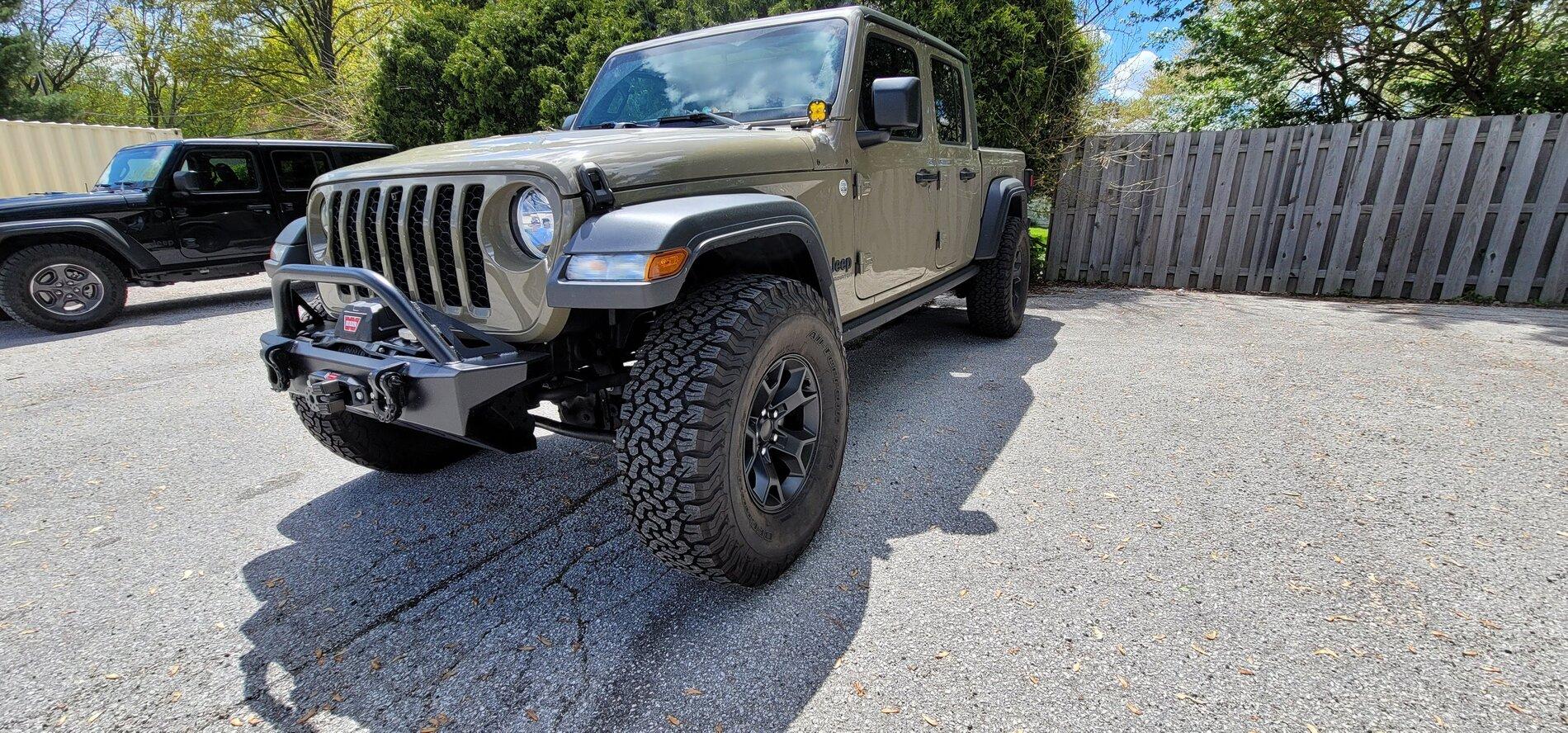 Jeep Gladiator Rubicon takeoff suspension and Rockrawler 1.5 inch budget boost $400 20210511_145525