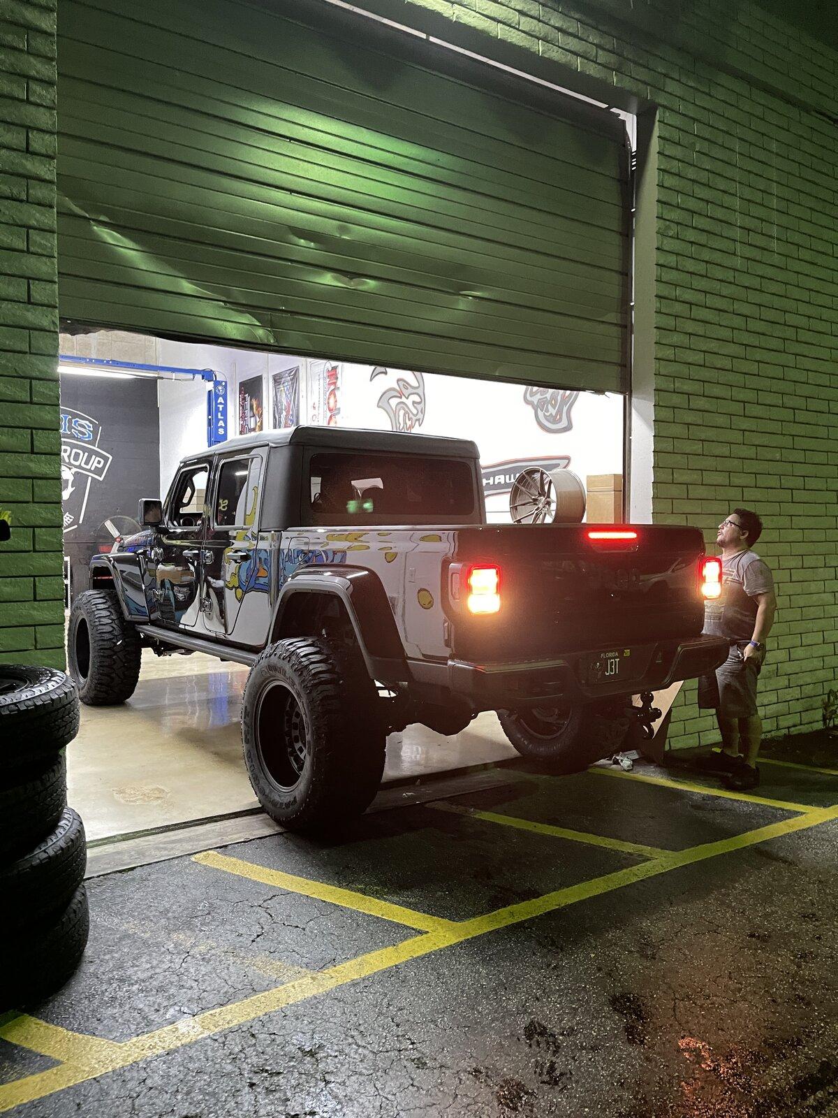 Jeep Gladiator Lets see all those Gladiators with lifts and bigger tires! IMG_1645.JPG