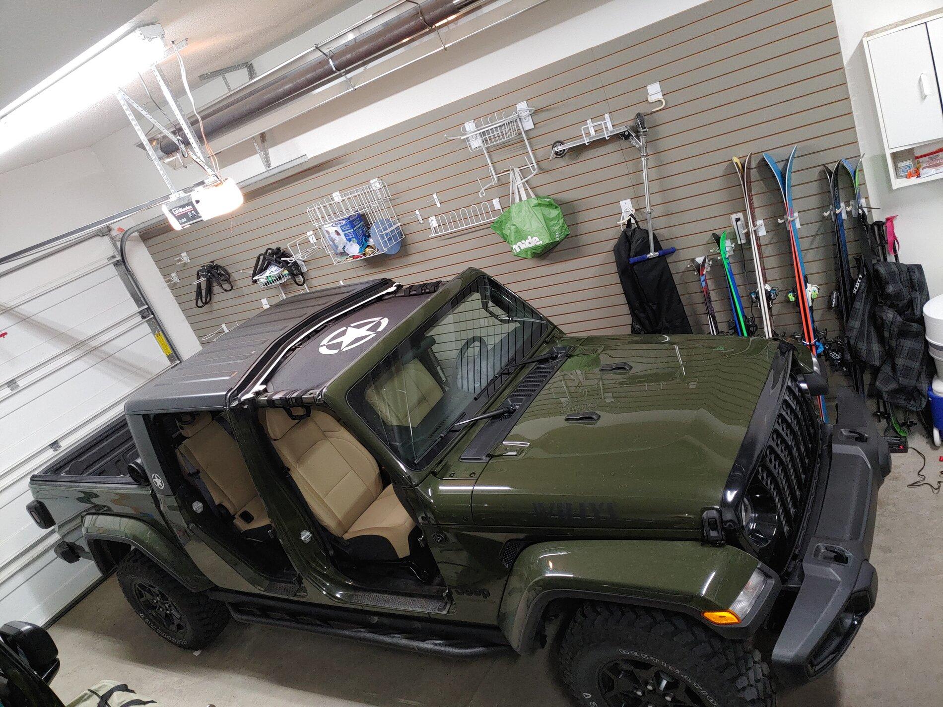 Jeep Gladiator SARGE GREEN Gladiator club 20210601_205142_Burst01