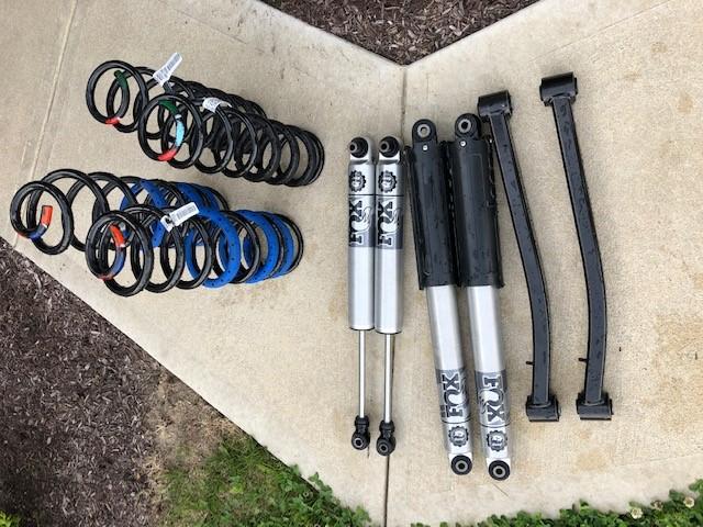 Jeep Gladiator 2" Mopar Diesel Lift $900/obo Diesel Lift