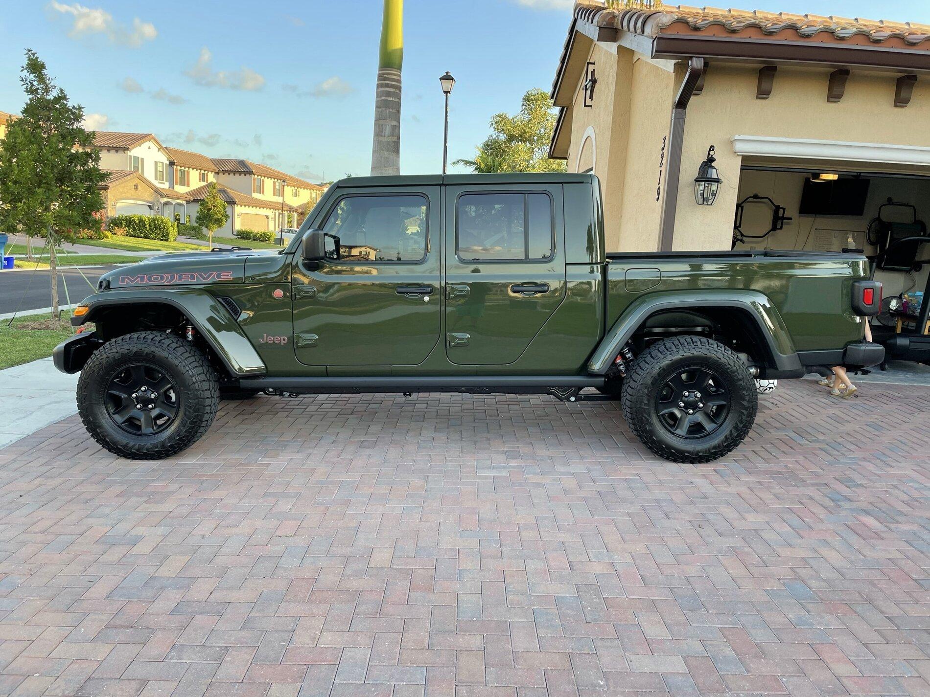 Jeep Gladiator MOJAVE Edition Gladiator JT Club Mojav