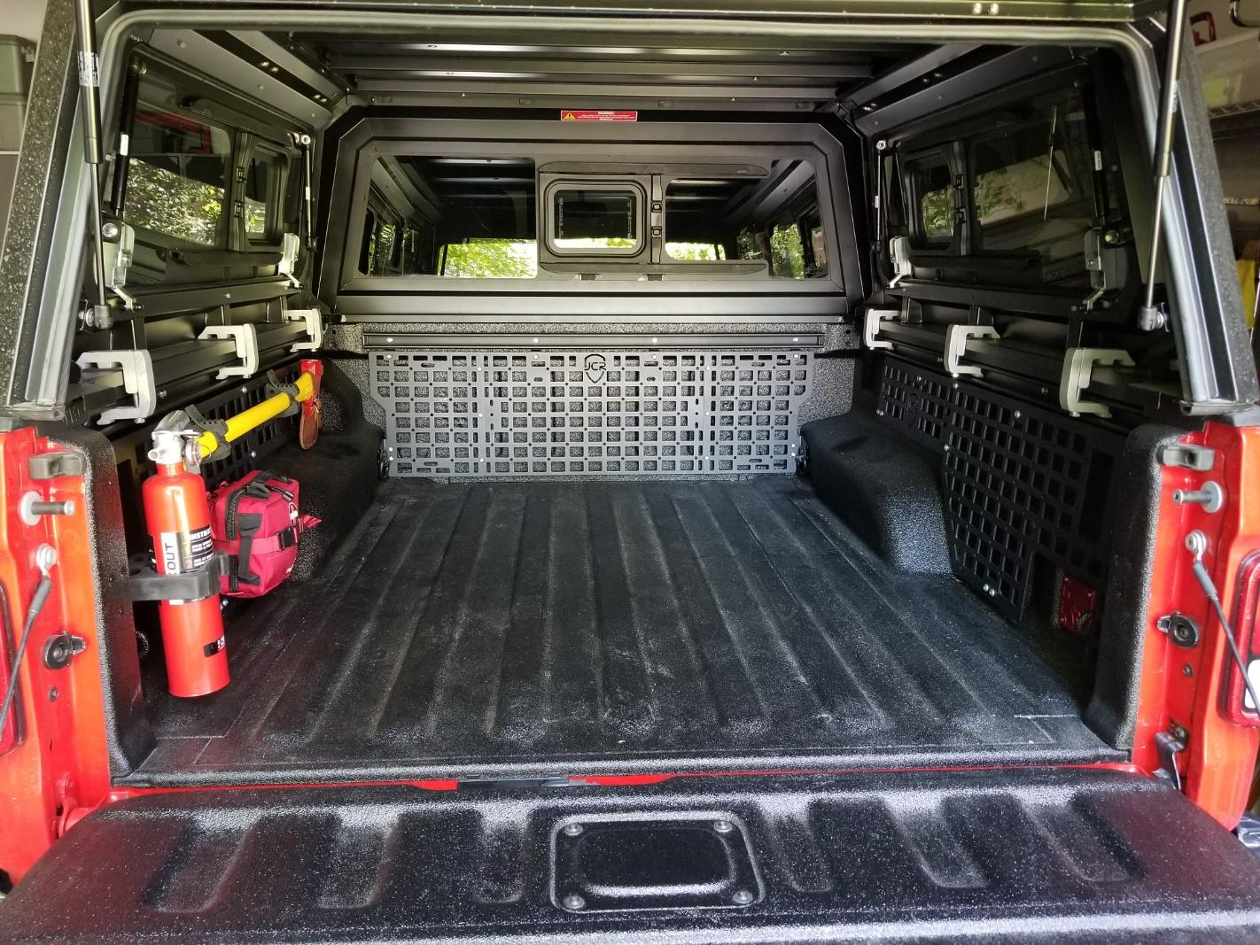 Jeep Gladiator Who has Molle Panels in their Bed (Photos) 20210602_150000