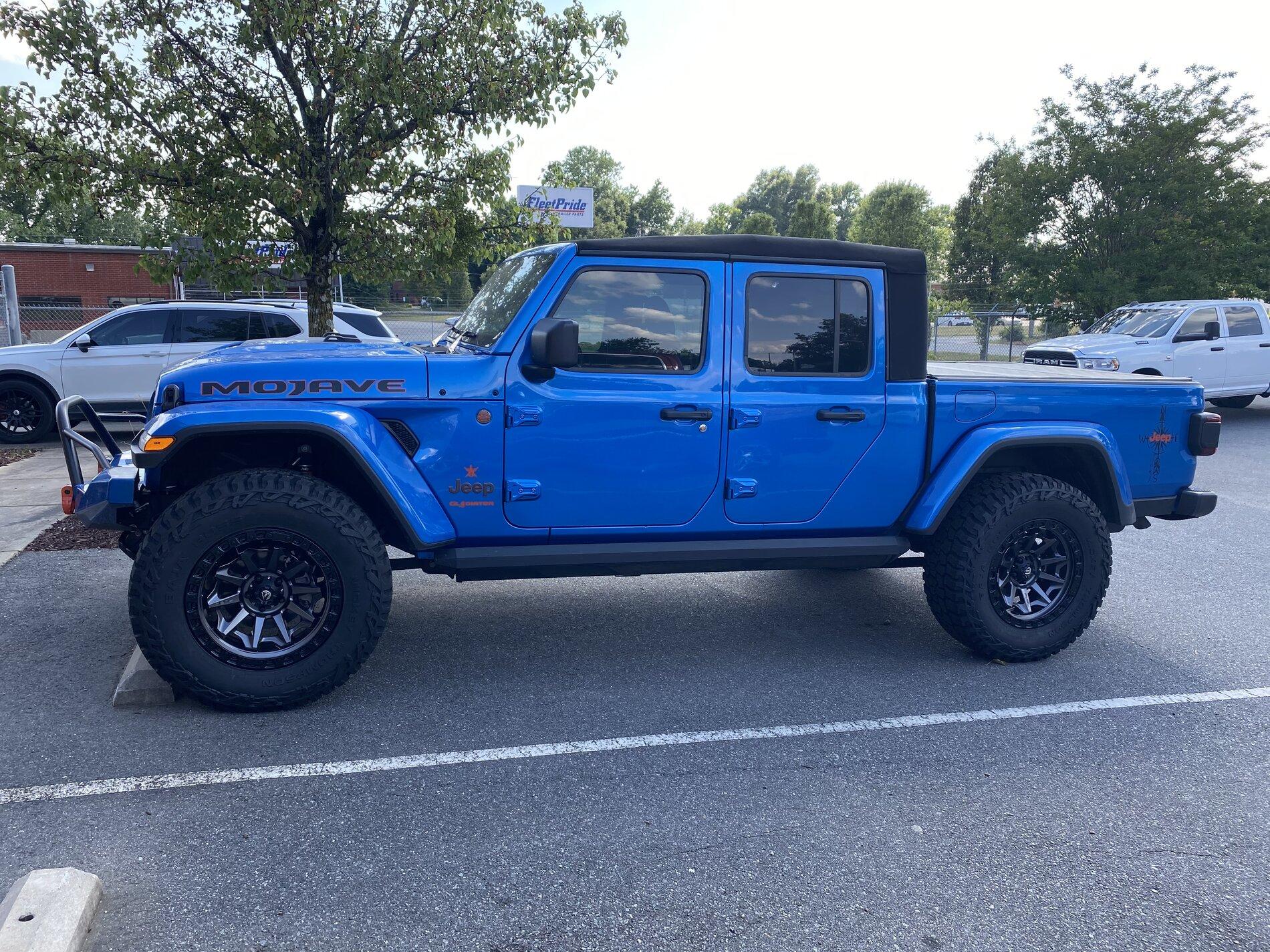 Jeep Gladiator SHOW ME YOUR WHEELS! IMG_5965[1].JPG