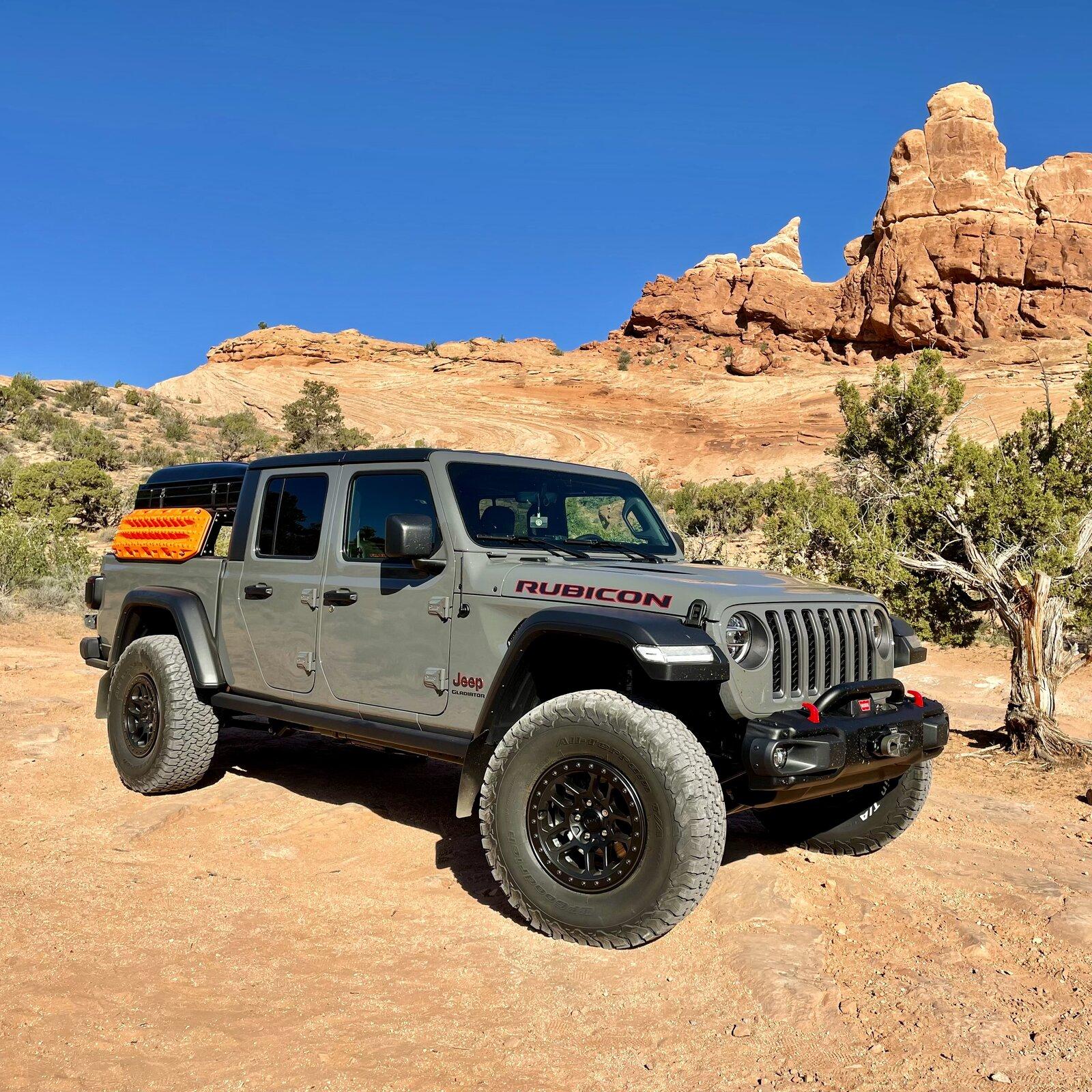 Jeep Gladiator SHOW ME YOUR WHEELS! 7CBF076D-7D8A-49E8-8CE5-E411E465BD3C