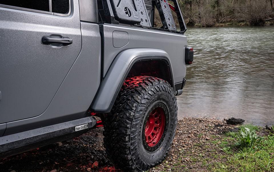 Jeep Gladiator Rubi Rhod - A 2020 Gladiator with flair for the overland-dramatic F0793535-5299-4337-8AA3-1CCC18A6377E