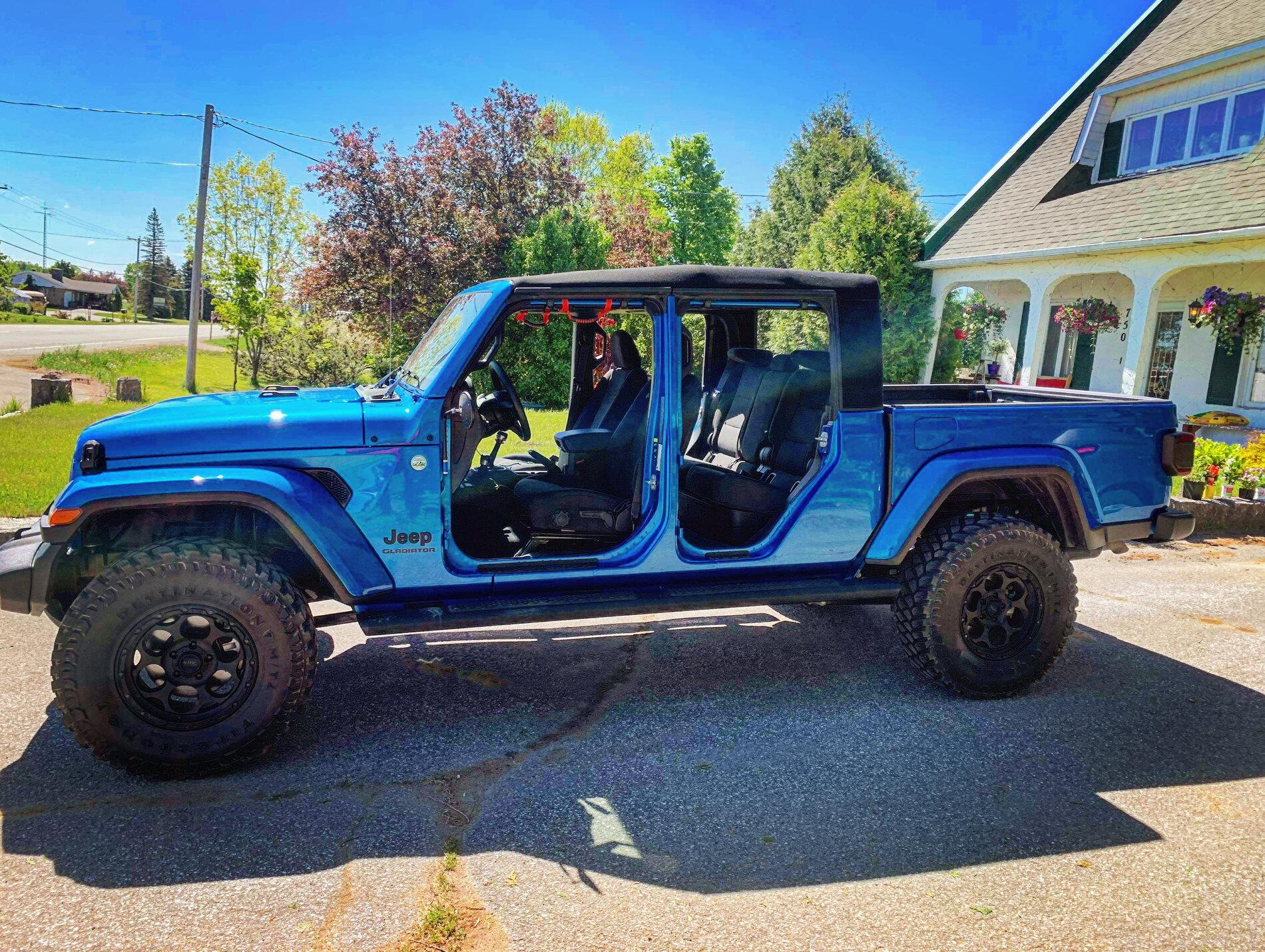 Jeep Gladiator SHOW ME YOUR WHEELS! E38FCC99-68A4-48B0-8DEE-96CDE8F88EDA