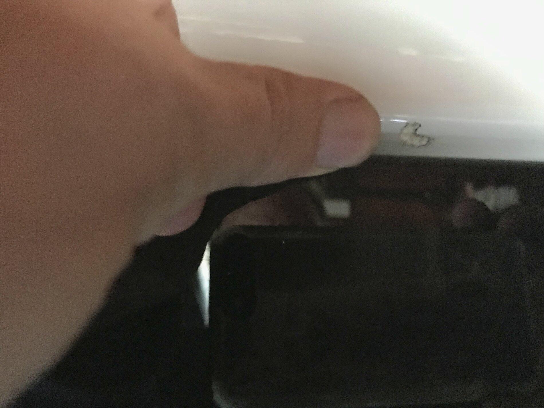 Jeep Gladiator Got New Rear Window and They Chipped My Top IMG_0074.JPG