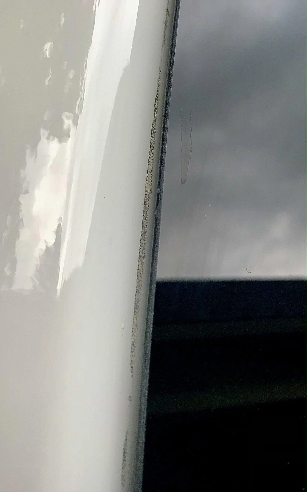 Jeep Gladiator Got New Rear Window and They Chipped My Top IMG_0079