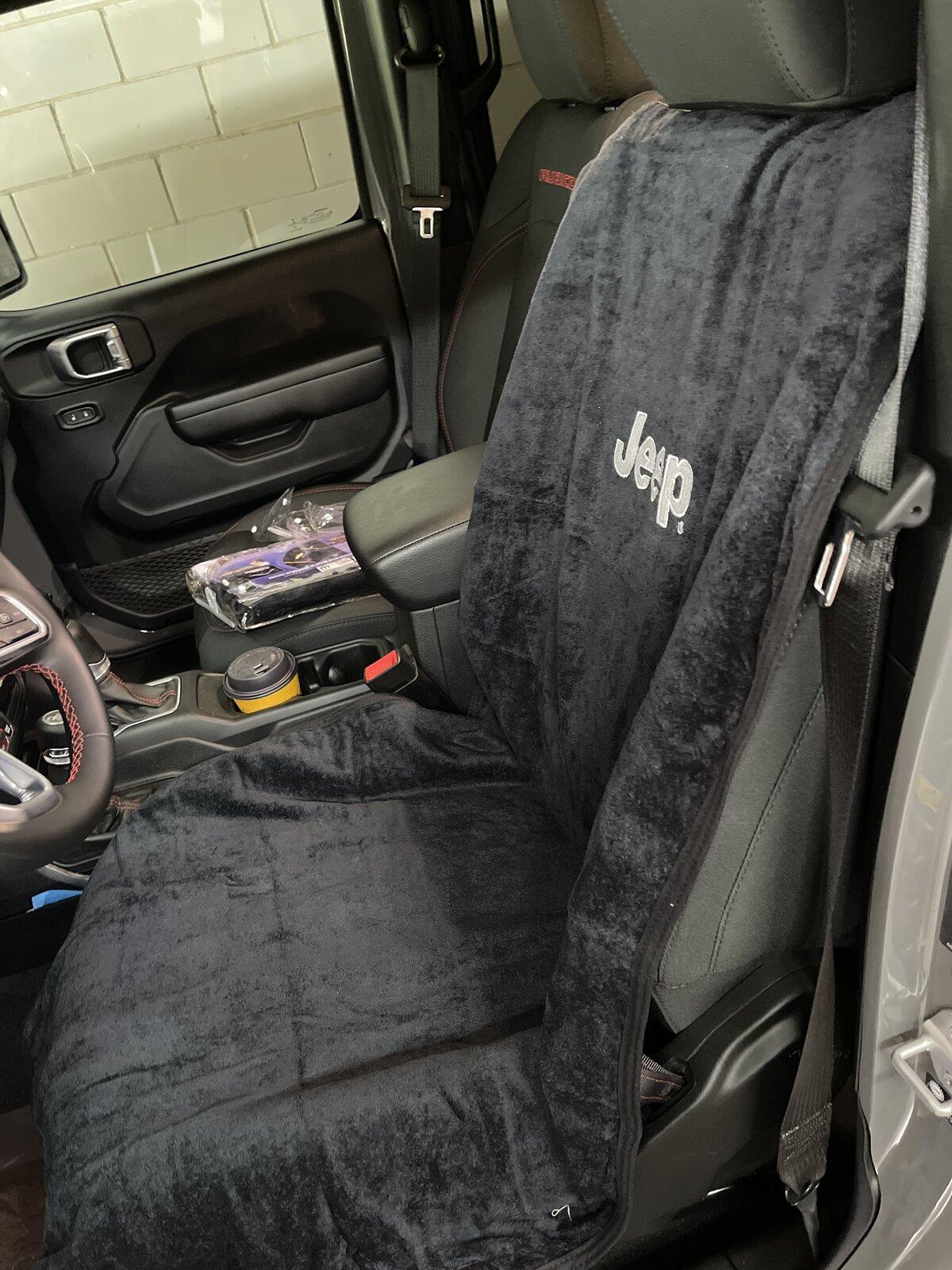 Jeep Gladiator Temporary seat covers FEAFF68A-21EC-4556-A649-58962853EB97