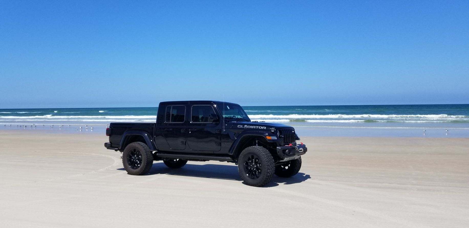 Jeep Gladiator High Altitude's with bigger rubber on stock wheels image000002