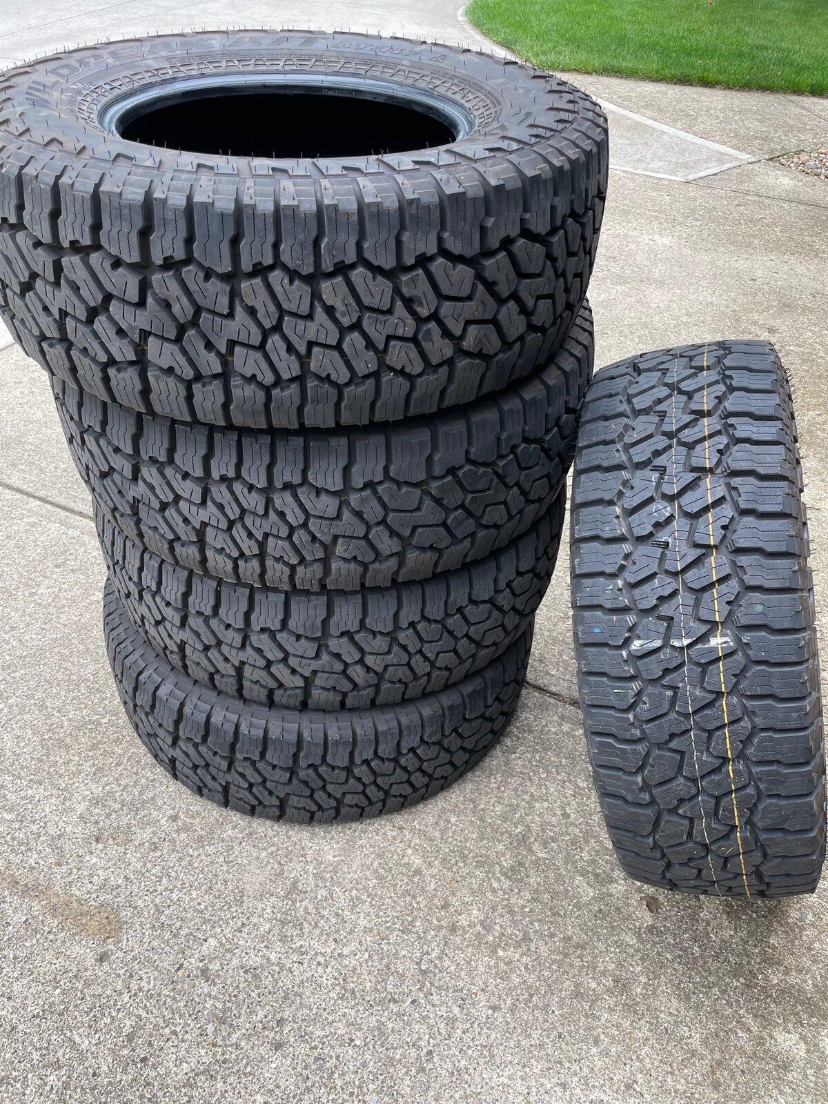 Jeep Gladiator 5 Falken Wildpeak AT3w 285/70R17 tires IMG_3528