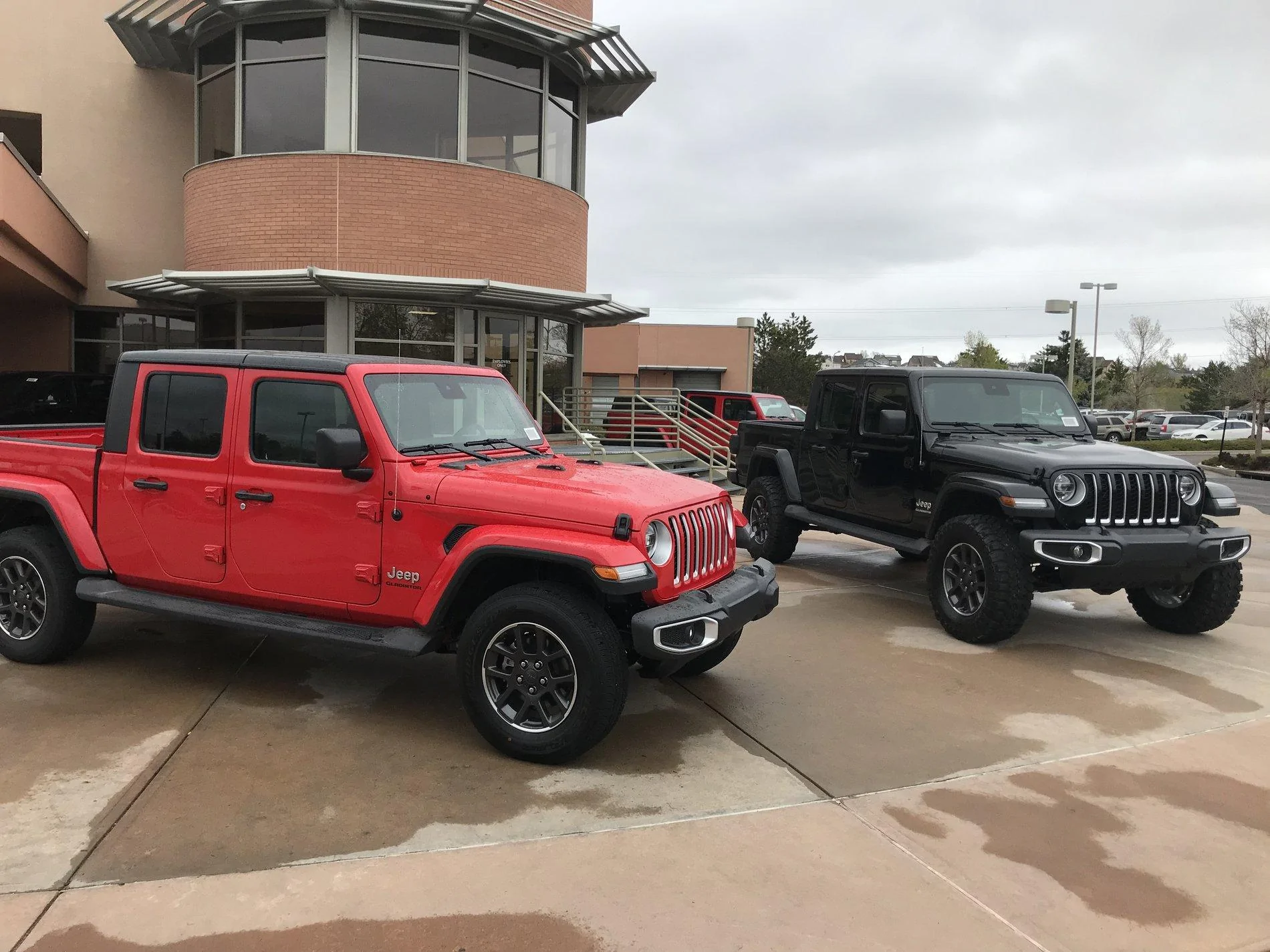 Jeep Gladiator FIRECRACKER RED Gladiator JT Club 73396D7C-B548-44D7-B2B0-4B3E864083DE