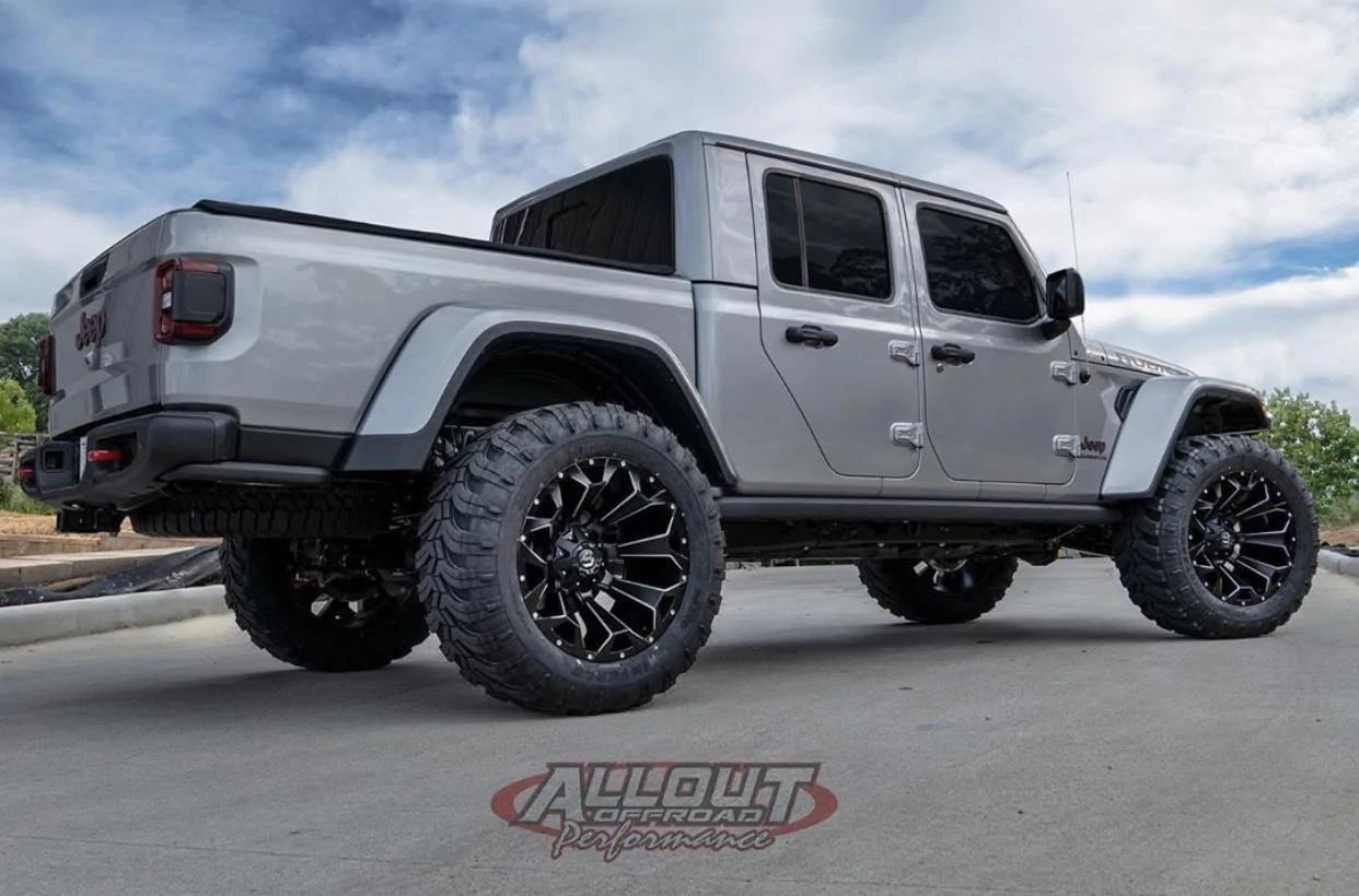 Jeep Gladiator BILLET SILVER Gladiator JT Club F9A2CD8A-8F41-40BA-A0EC-5AD69CDE7345