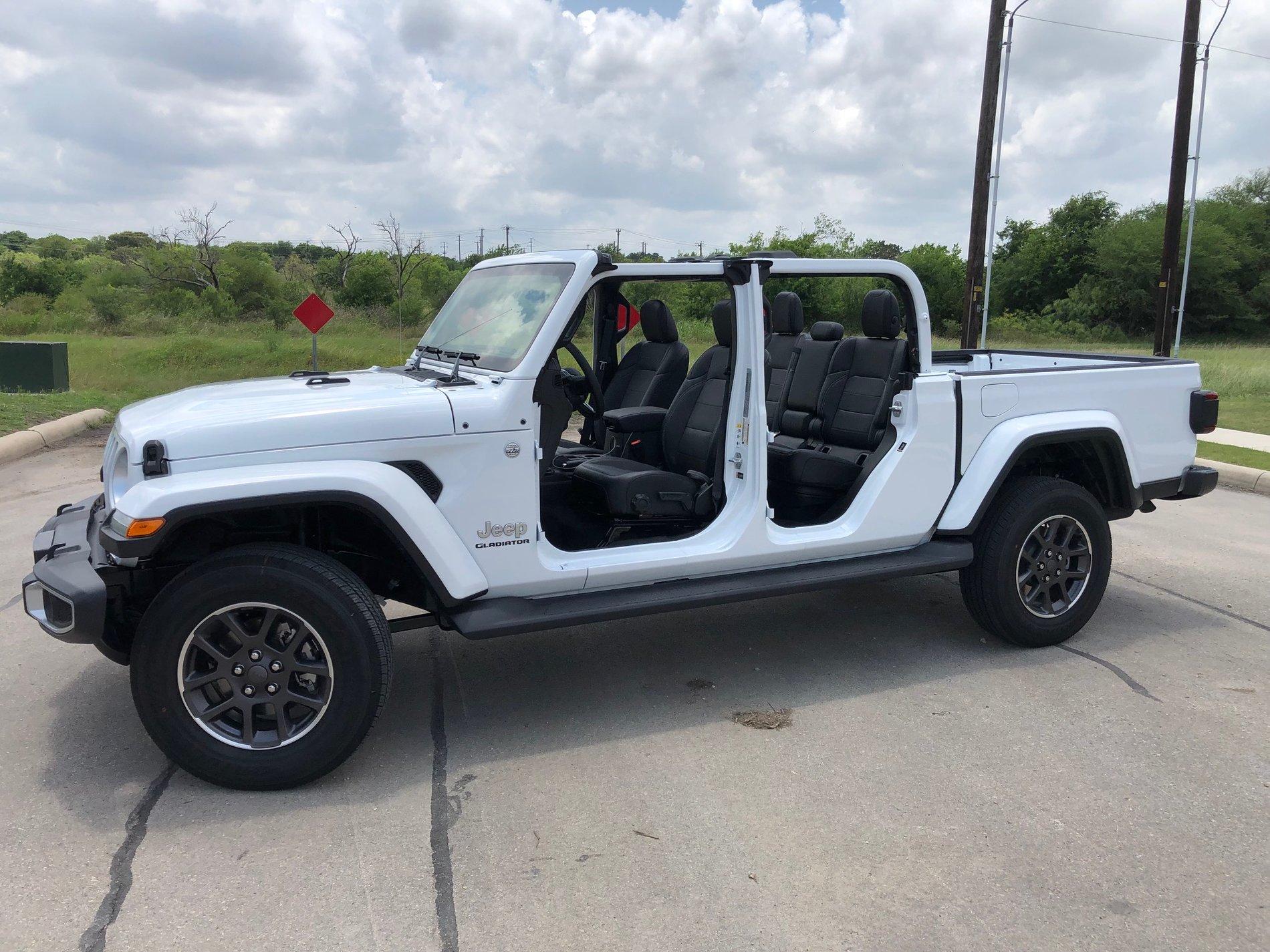 Jeep Top Off.jpg