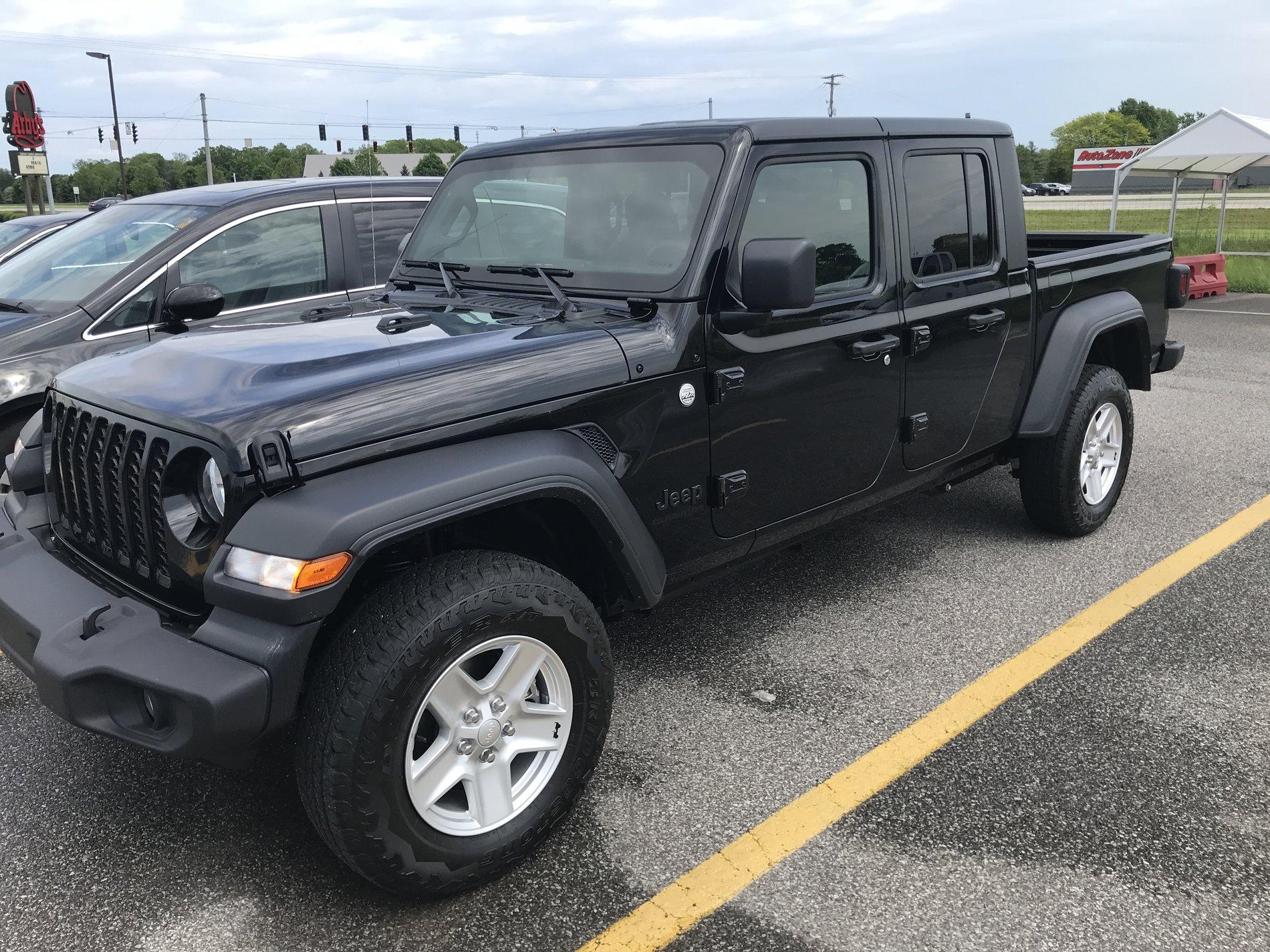 Jeep Gladiator Took Delivery of Your JT? Sign in Here! FB825DC7-C51C-4927-BE92-1D8FD6CBEE5D