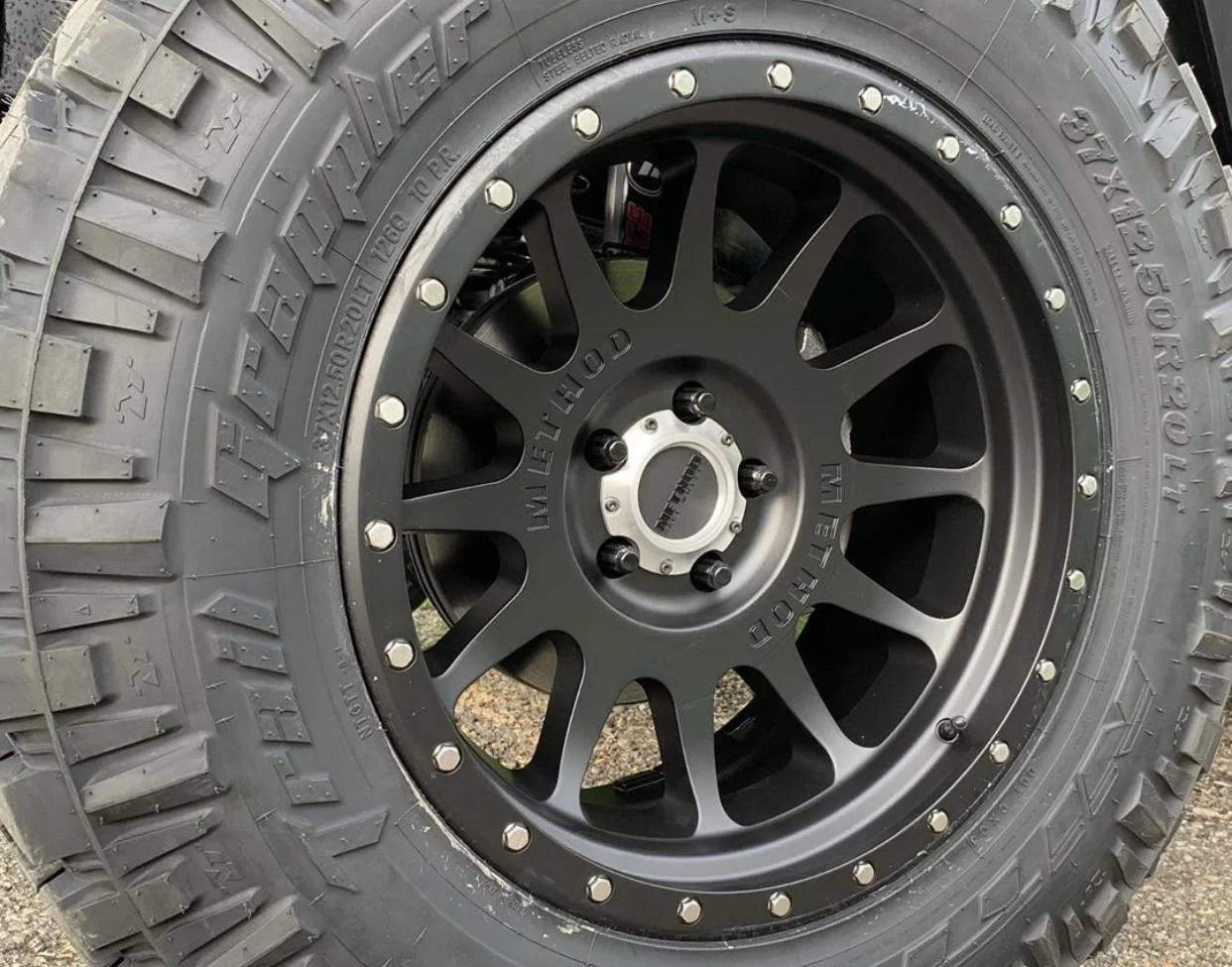 Jeep Gladiator BLACK Gladiator JT Club 581C1DEA-B92C-4769-8F66-DF05E48C9B7F