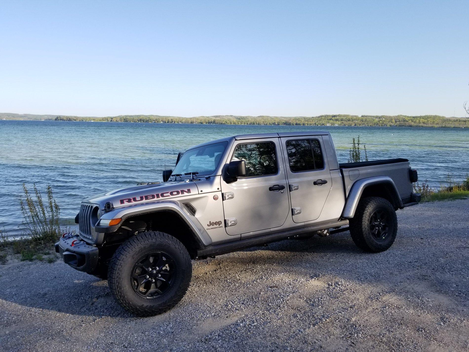 Jeep Gladiator Finally.. an actual Launch Edition window with pricing! 20190525_190918
