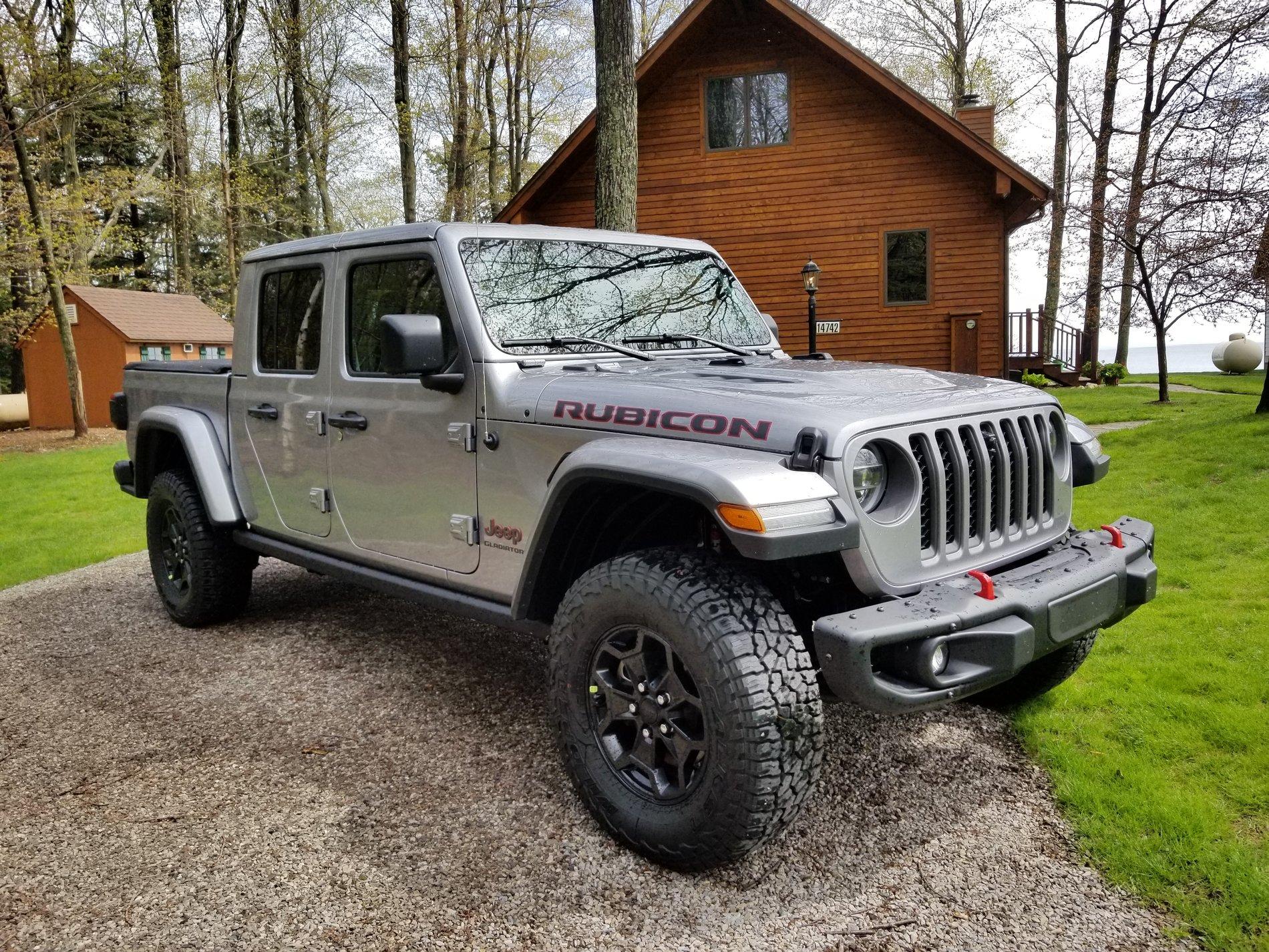 Jeep Gladiator Finally.. an actual Launch Edition window with pricing! 20190525_114704