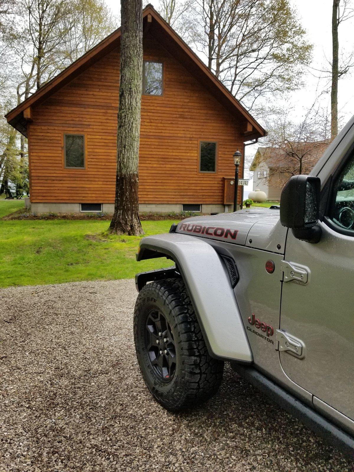 Jeep Gladiator Finally.. an actual Launch Edition window with pricing! 20190525_113709