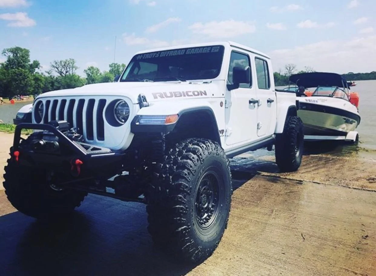 Jeep Gladiator BRIGHT WHITE Gladiator JT Club FB3AA730-B0DE-4D81-9020-C86479E6214B