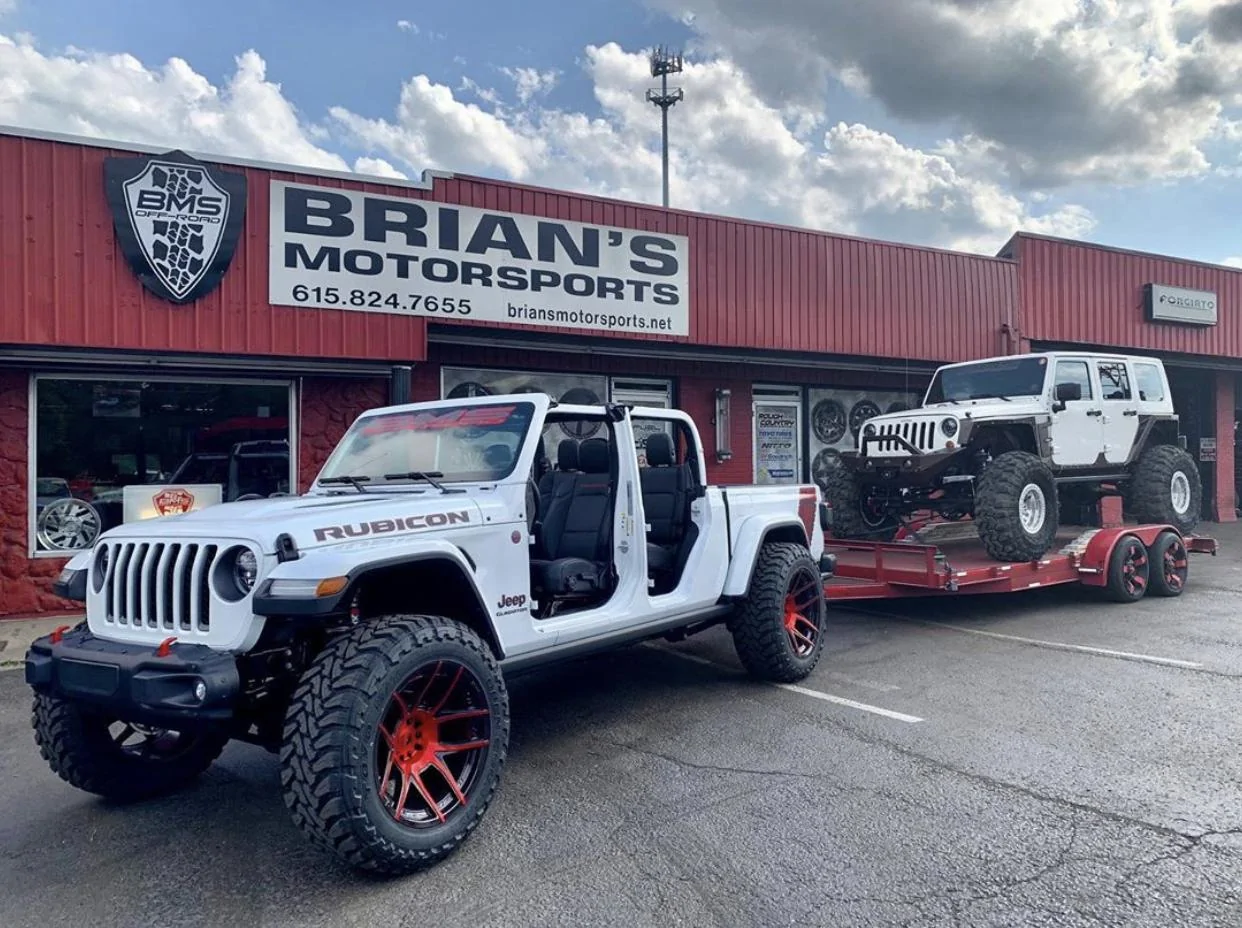 Jeep Gladiator BRIGHT WHITE Gladiator JT Club 6F621608-FBED-4966-91D3-2CCDE5651CCF