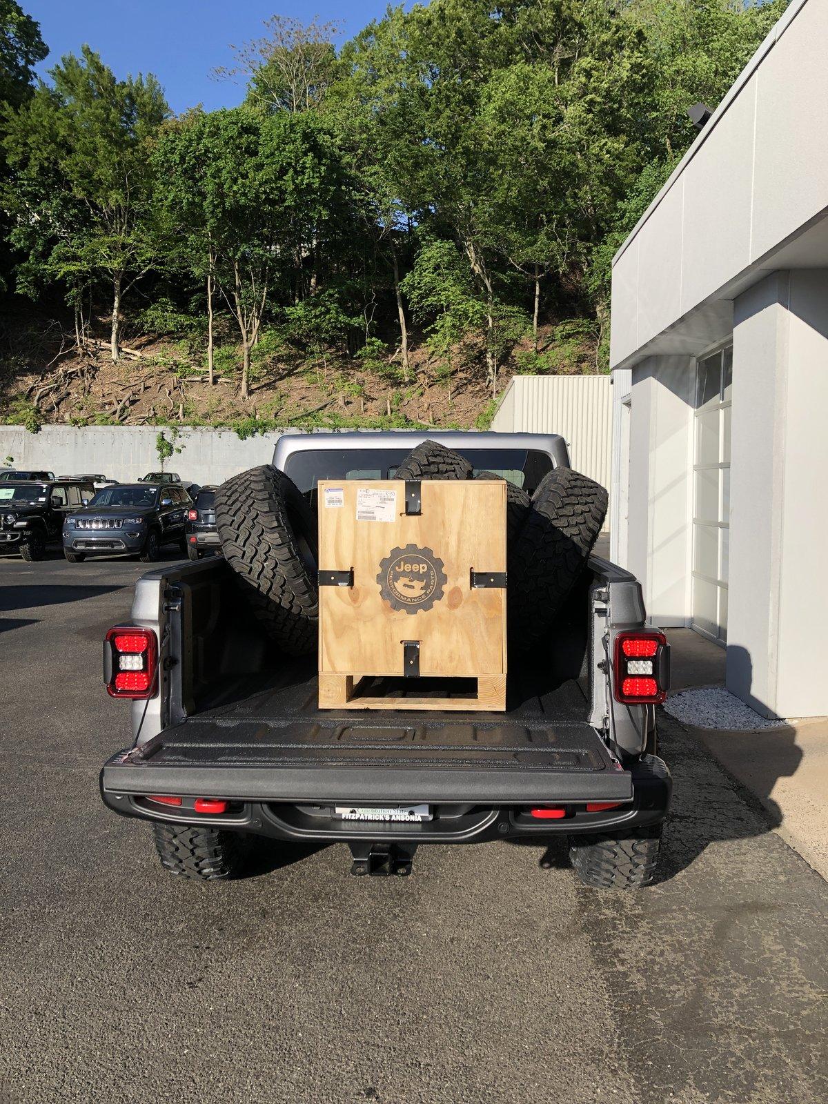 Jeep Gladiator Stock Rubicon suspension, brand new! 0FE81691-2329-44A4-B927-162B6BE11B57