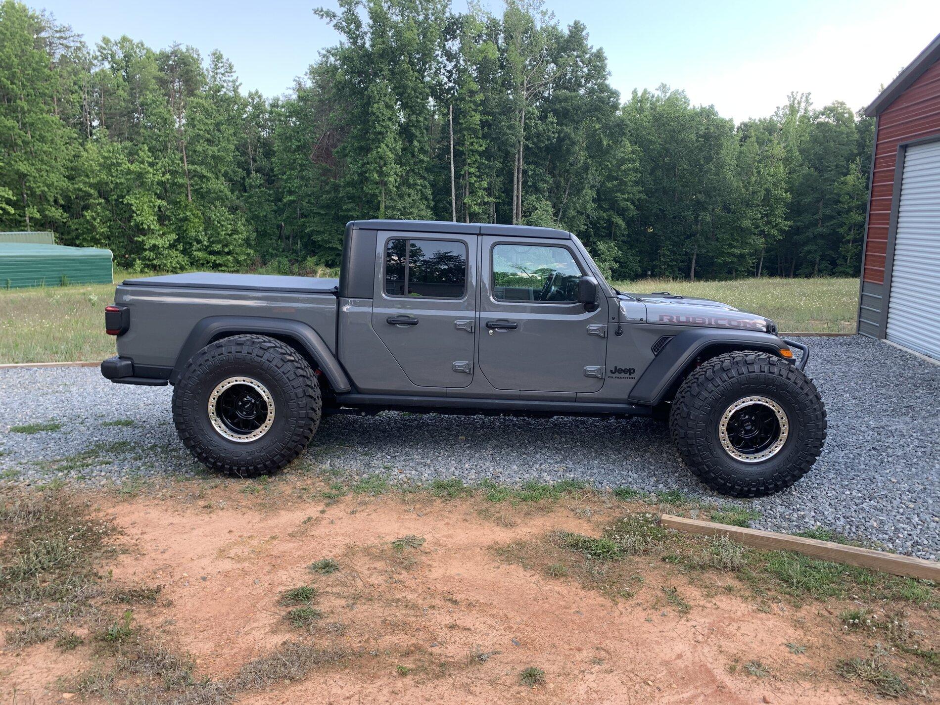 Jeep Gladiator STING GRAY Gladiator JT Club 9E5BCB36-EC7A-4C44-890B-CA94DF1D8CE6