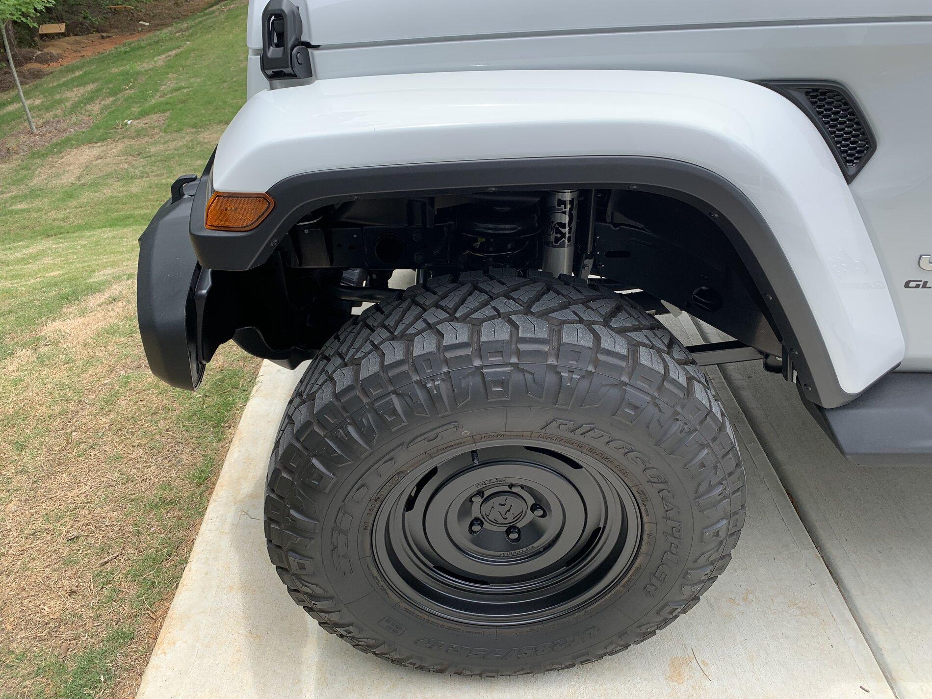 Jeep Gladiator $1600 Fifteen52 Analog HD with Nitto Ridge Grapplers IMG_5170