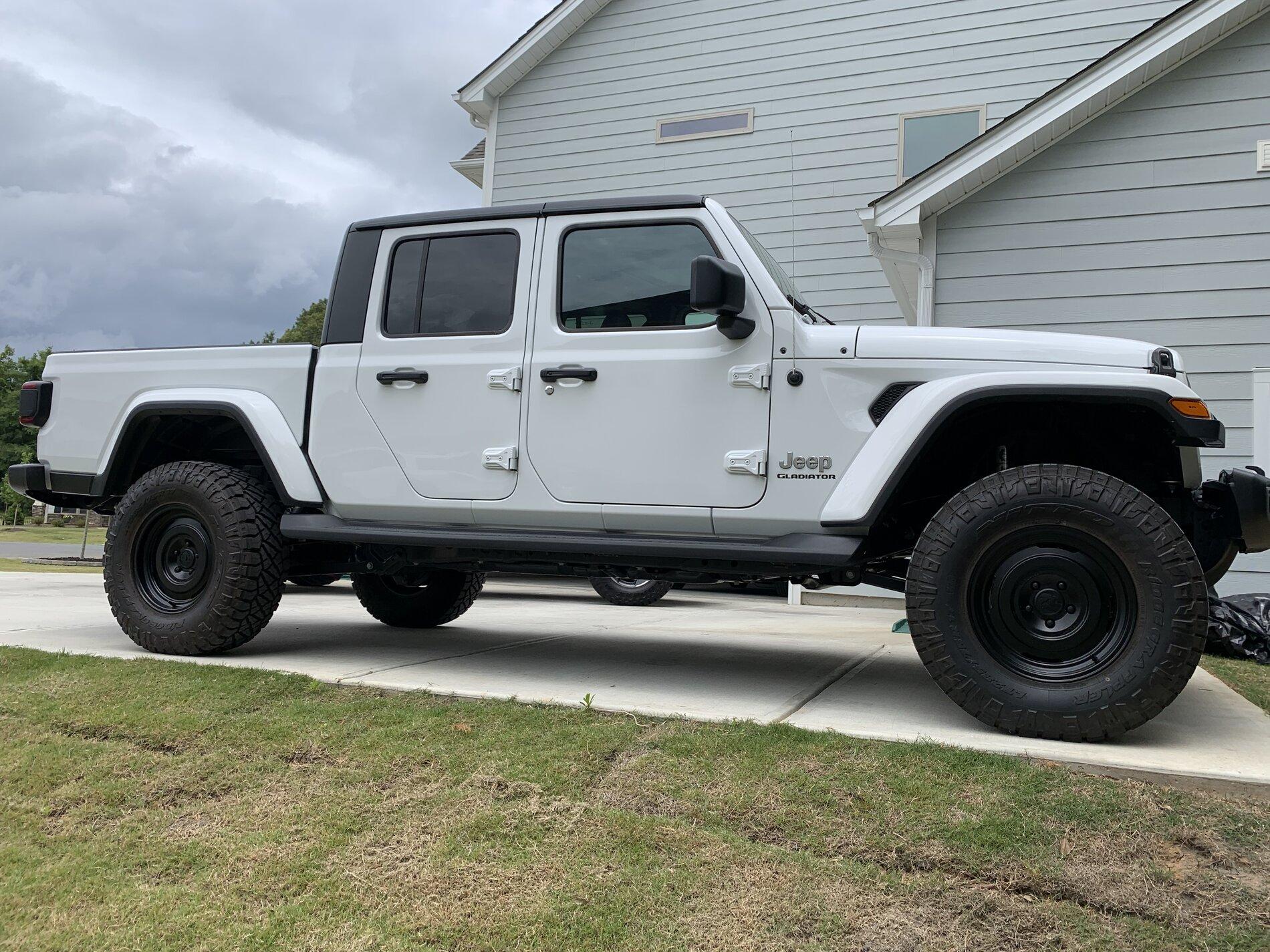 Jeep Gladiator $1600 Fifteen52 Analog HD with Nitto Ridge Grapplers IMG_5173