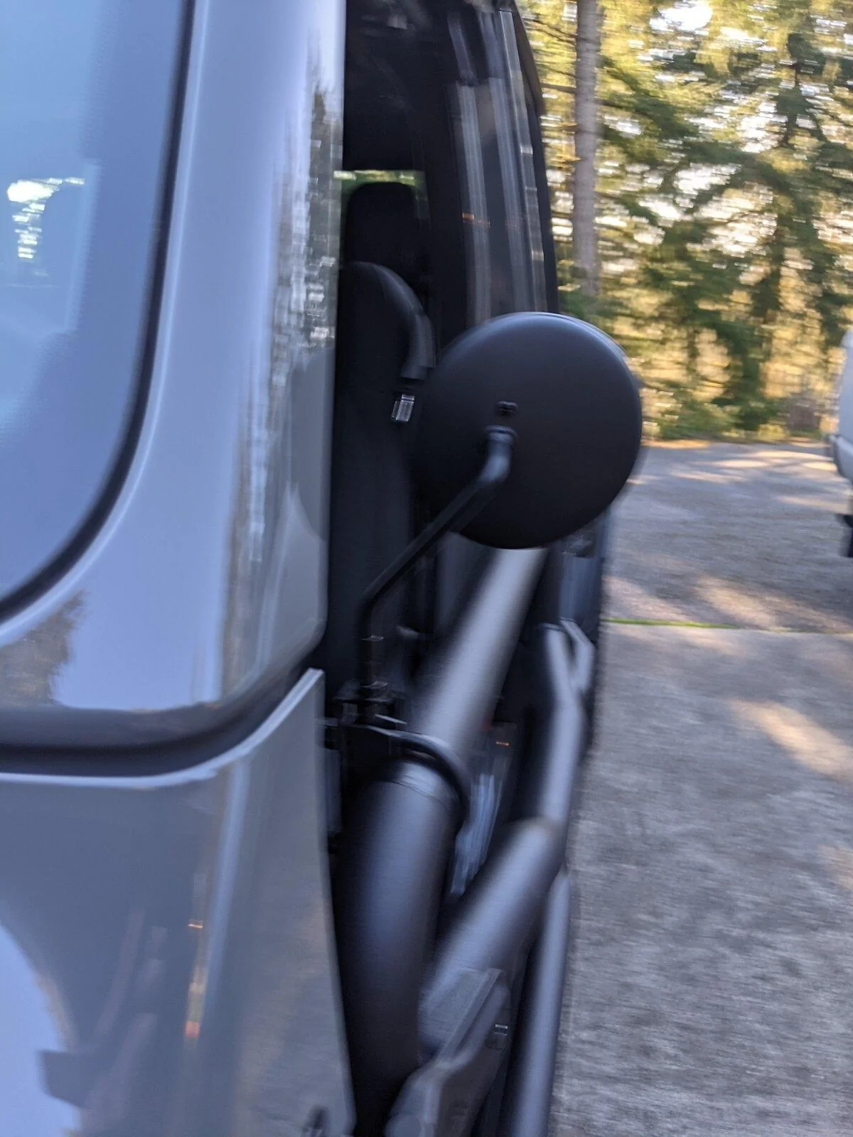 Jeep Gladiator Doors off, Harley mirrors on? PXL_20210415_002338571