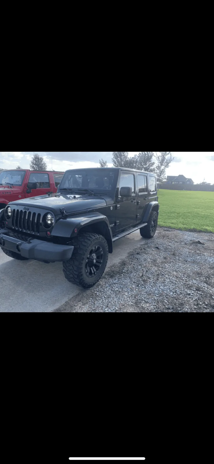 Jeep Gladiator Would love to see Jeeps that are owned by women! D76569D7-34C9-4BB5-835C-23F3814D2249
