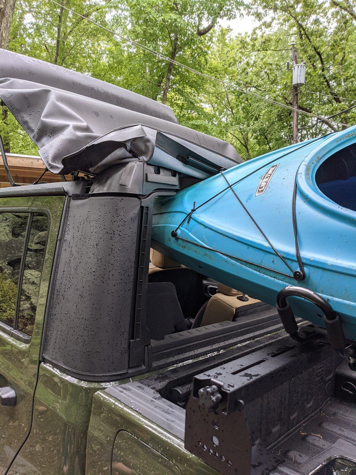 Jeep Gladiator How do you guys carry your kayaks? PXL_20210531_132903727