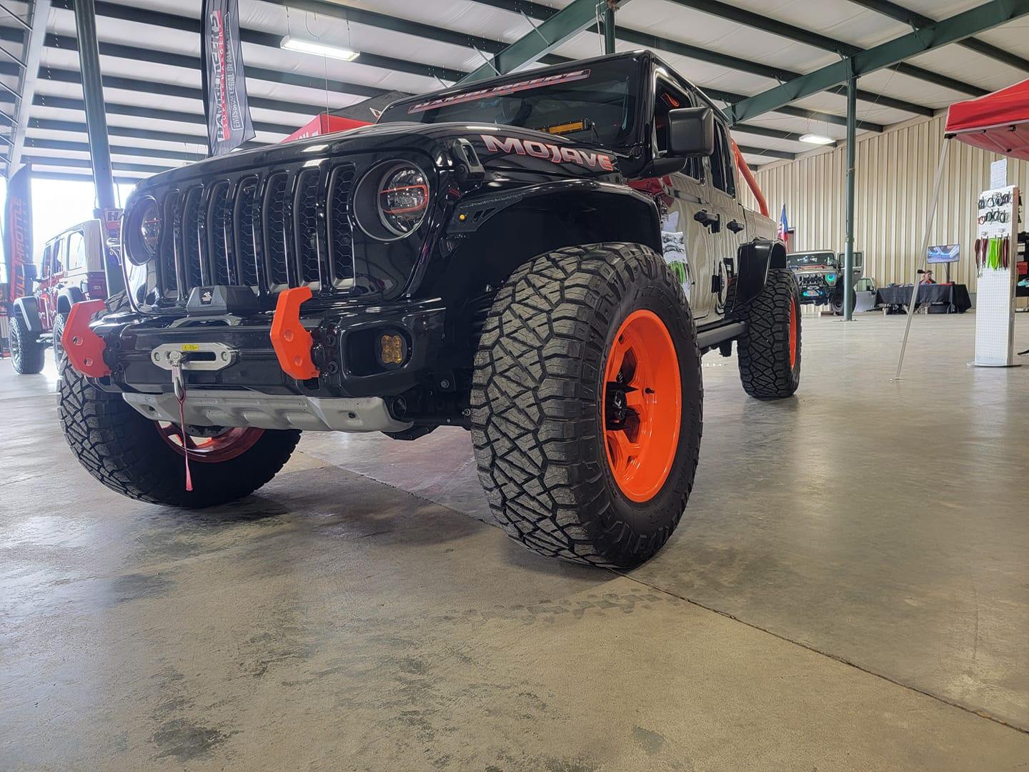 Jeep Gladiator Paint color of the orange tow hooks on the Mojave bumpers? pkmoj2