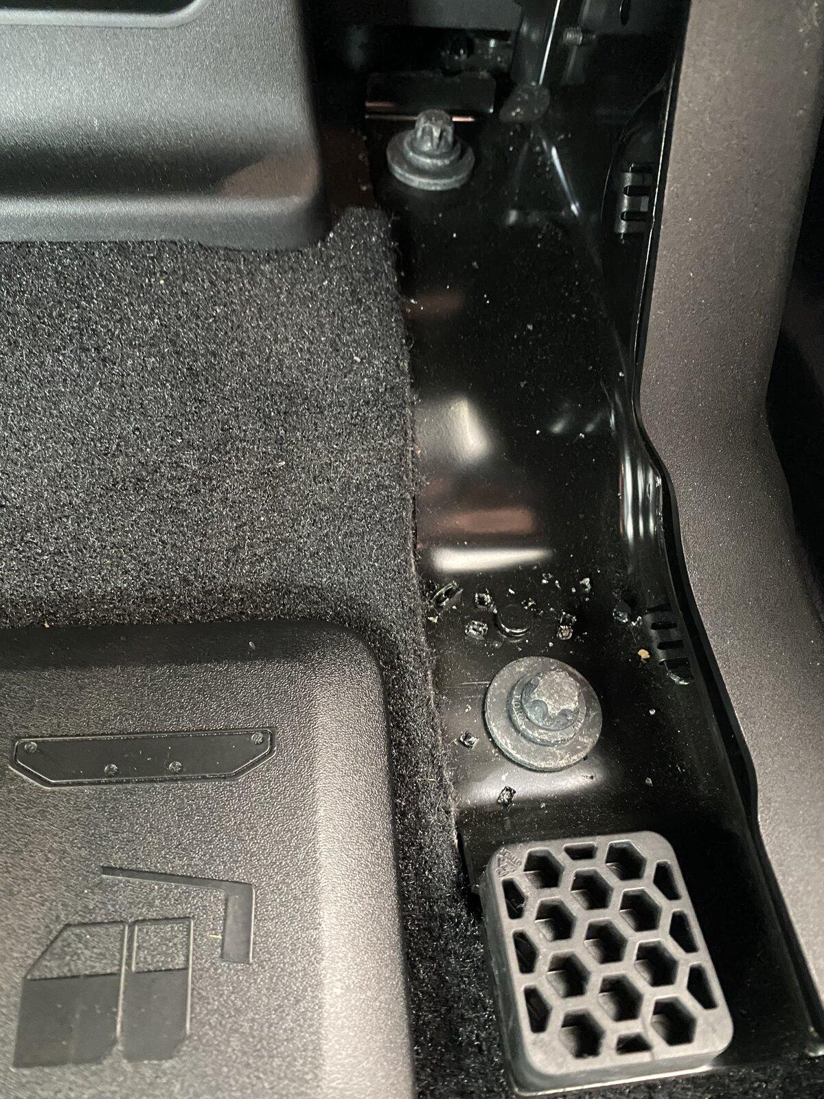 Jeep Gladiator Got New Rear Window and They Chipped My Top 2C0AE7DB-48F0-4380-8AD7-E75043A440F3