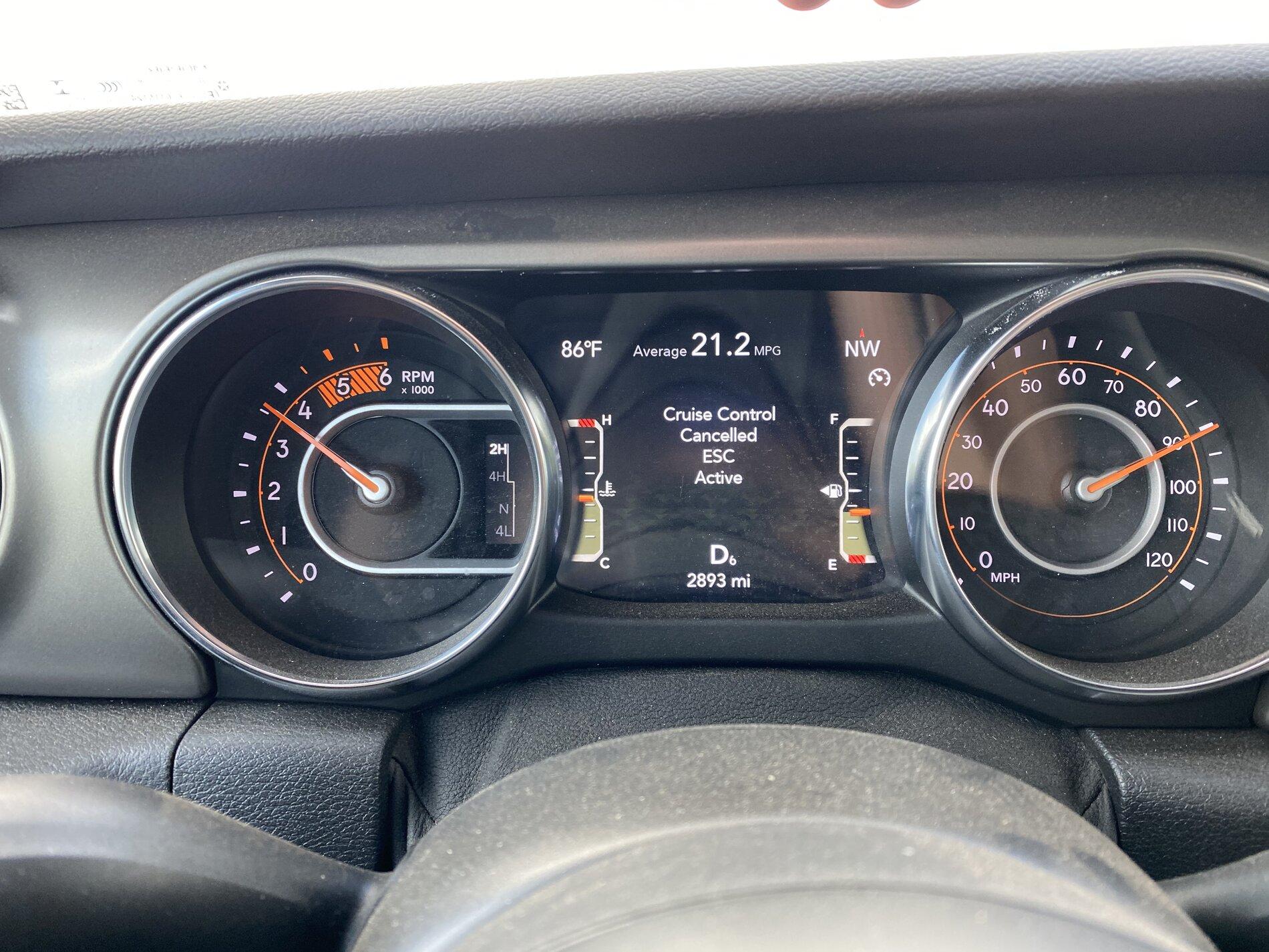 Jeep Gladiator Cruise Control Cancelled, ESC Active C1C70EE4-6B89-4CBB-9C4F-3E494877B3A5