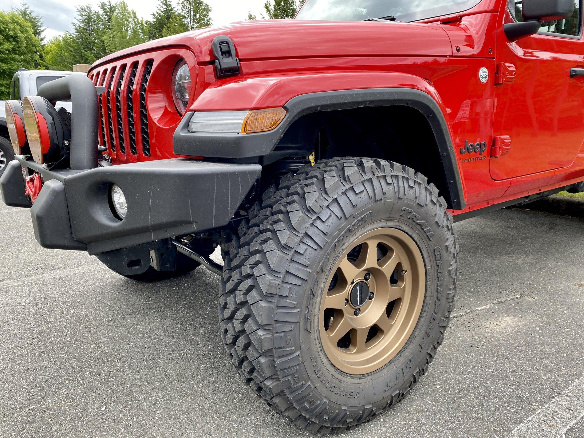 Jeep Gladiator Method Wheels MR313 or MR703? IMG_4923