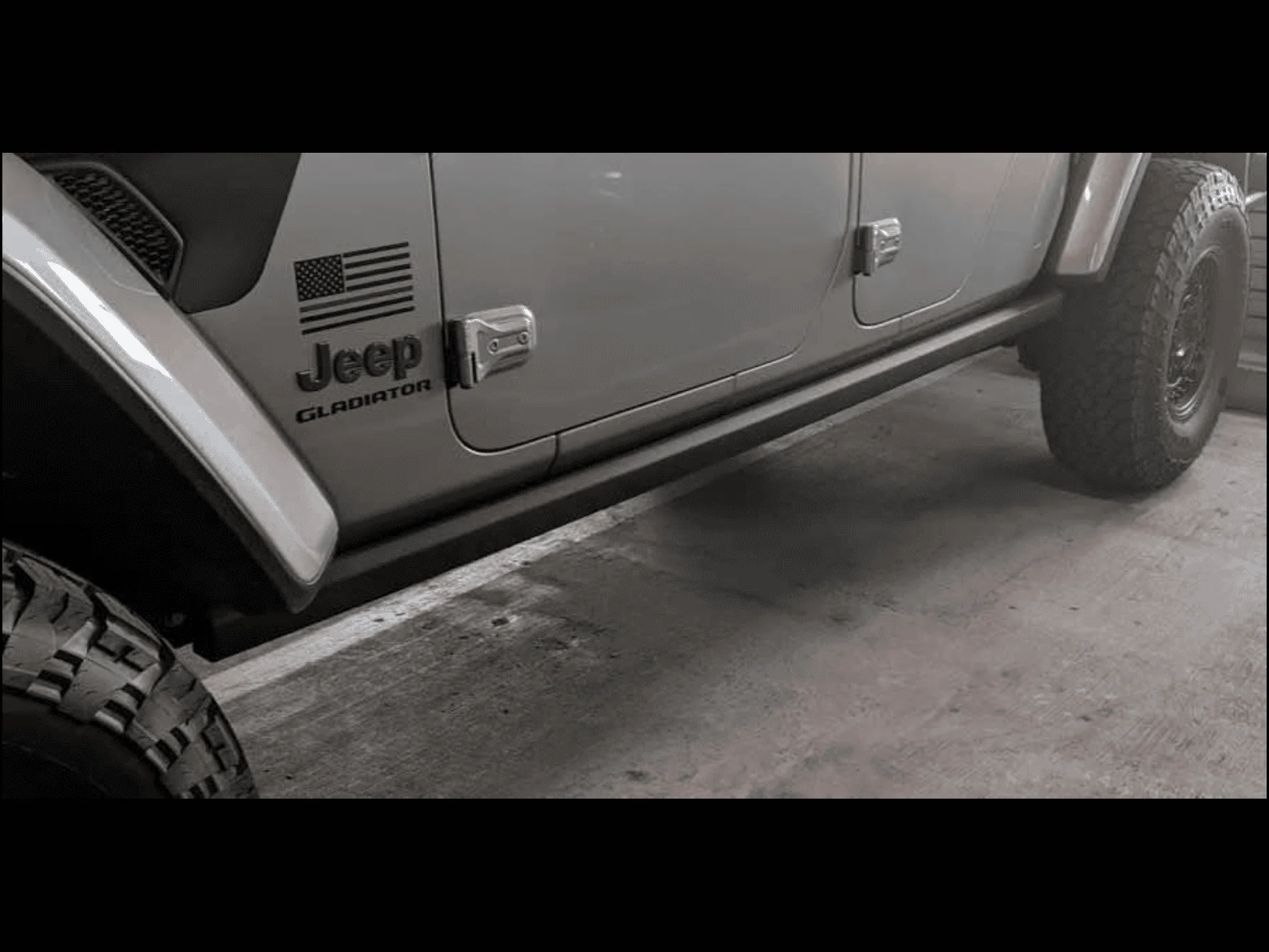 Jeep Gladiator Rubicon Rock Rails PRICE REDUCTION $125 EF087E0B-1407-4359-89F9-2FD0D894BA59