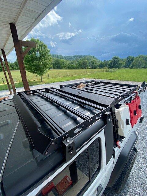 Jeep Gladiator JT Roof Racks Now Available | Half and Full Length! jcr4
