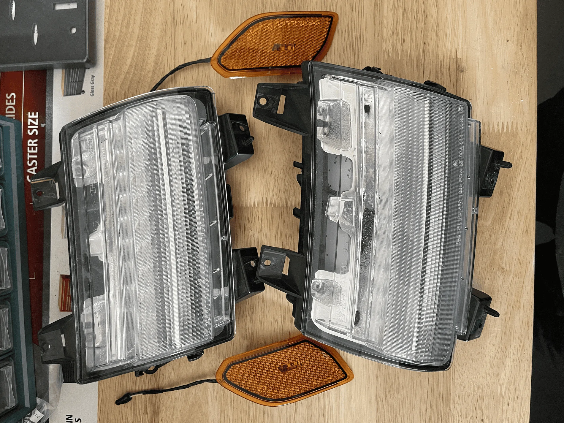 Jeep Gladiator OE LED DRL and Turn Signals From 2020 Mojave tempImageqAA9jR
