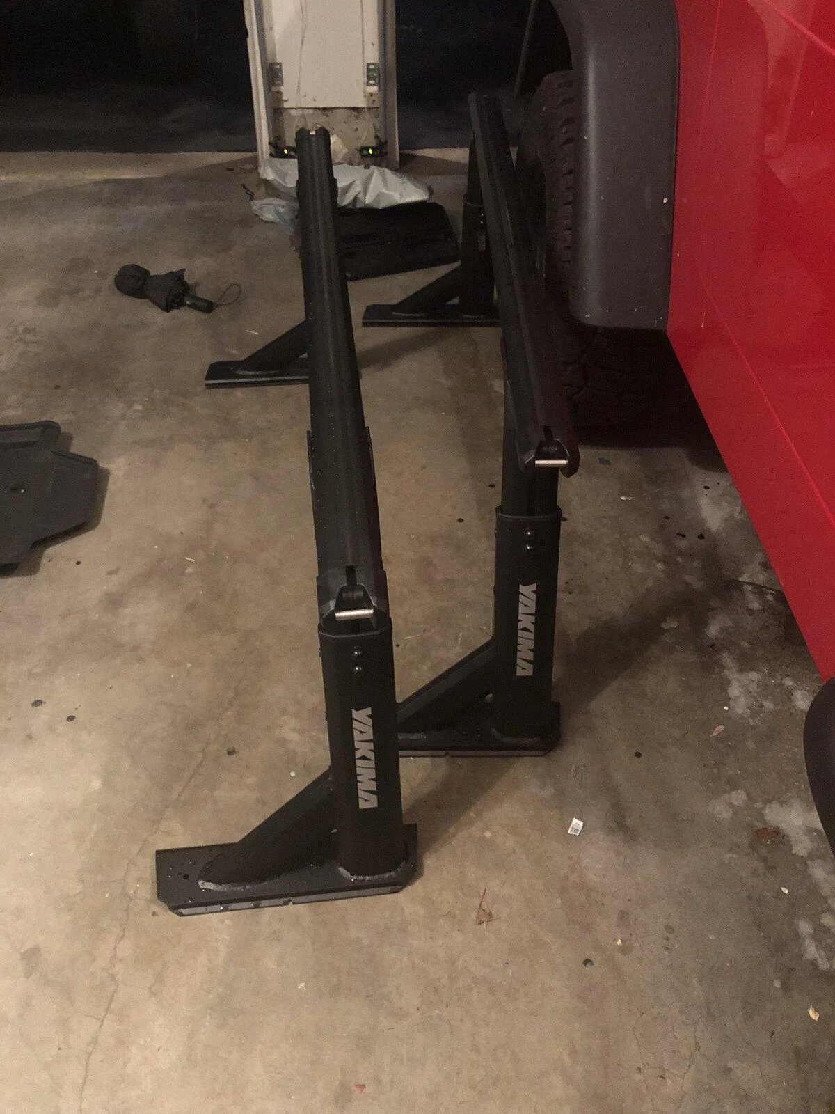 Jeep Gladiator SOLD Yakima Overhaul HD Adjustable Bed Rack with Crossbars $700 Yakima