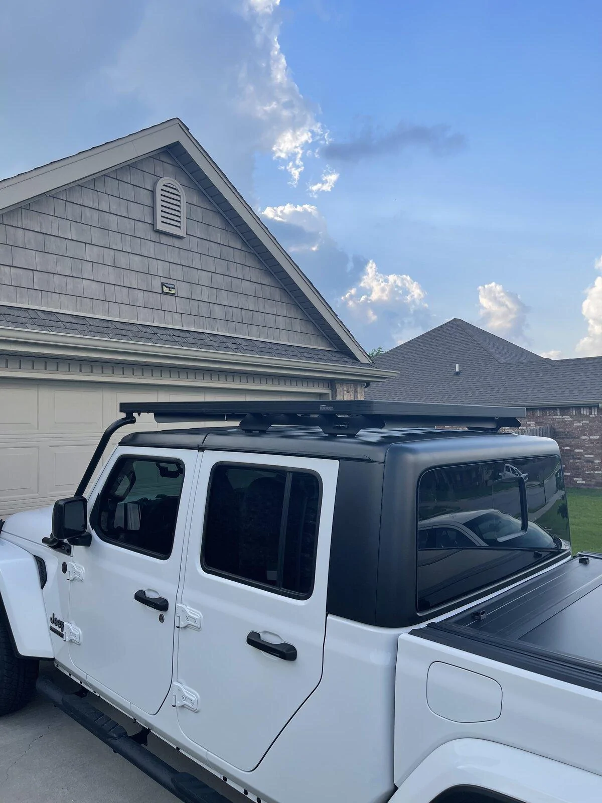 Jeep Gladiator Front Runner Extreme Roof Rack & Smittybilt RTT C8624997-FF22-43A6-8BF8-C84131EB238F