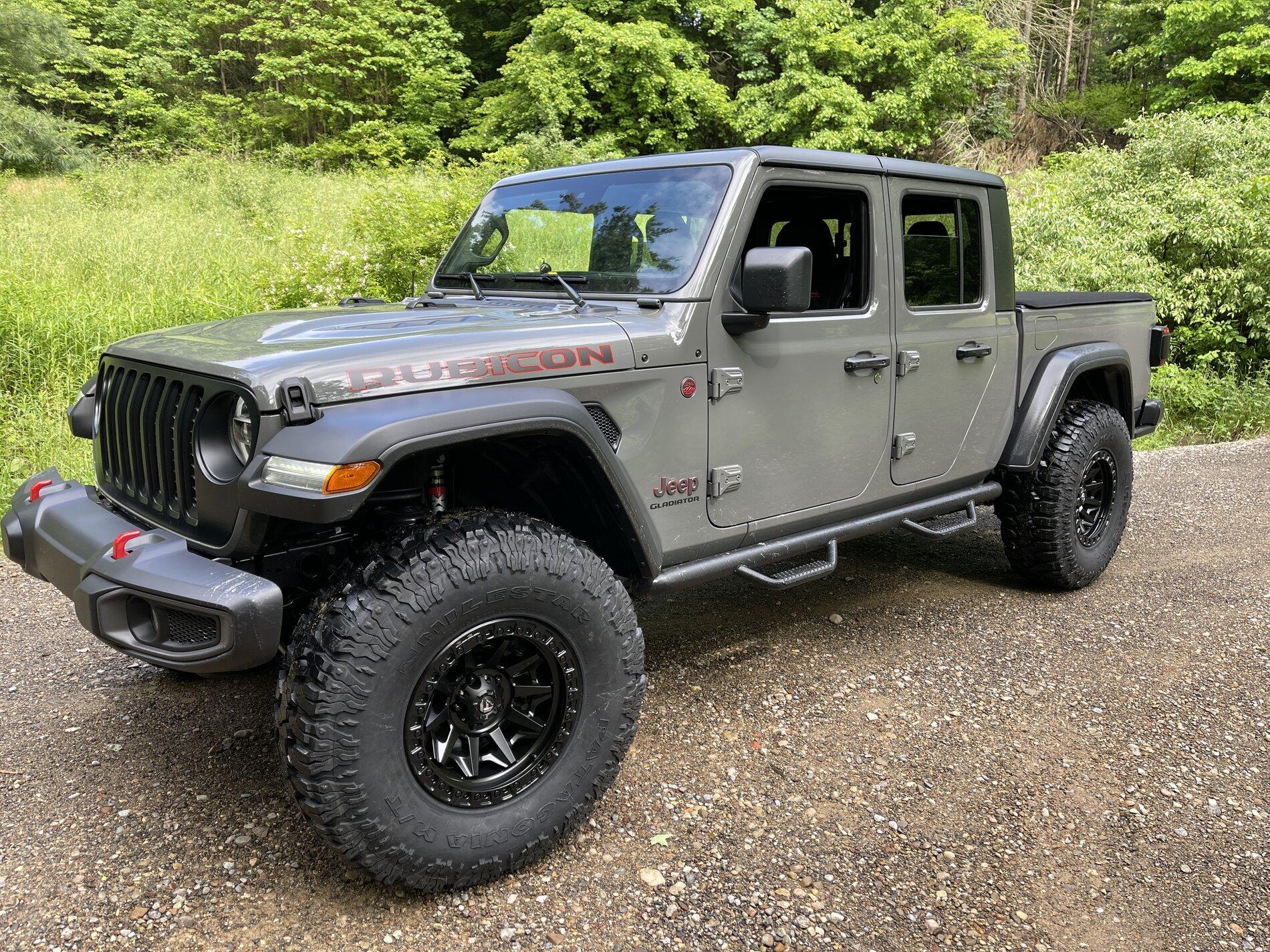 Jeep Gladiator New ride and Thank you! 271C11AD-1FD0-444A-9A10-30D1201E0630