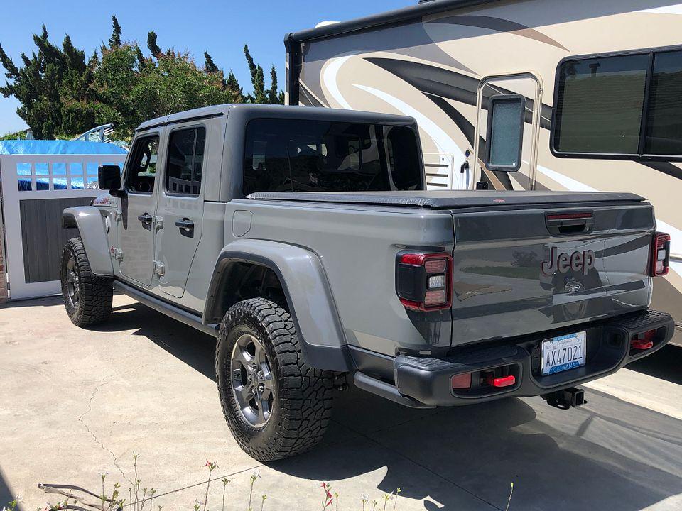 Jeep Gladiator Anyone move from a fullsize pickup to a Gladiator and regret it? CB2C2C47-9D07-468F-9EC2-5587B21C4D99