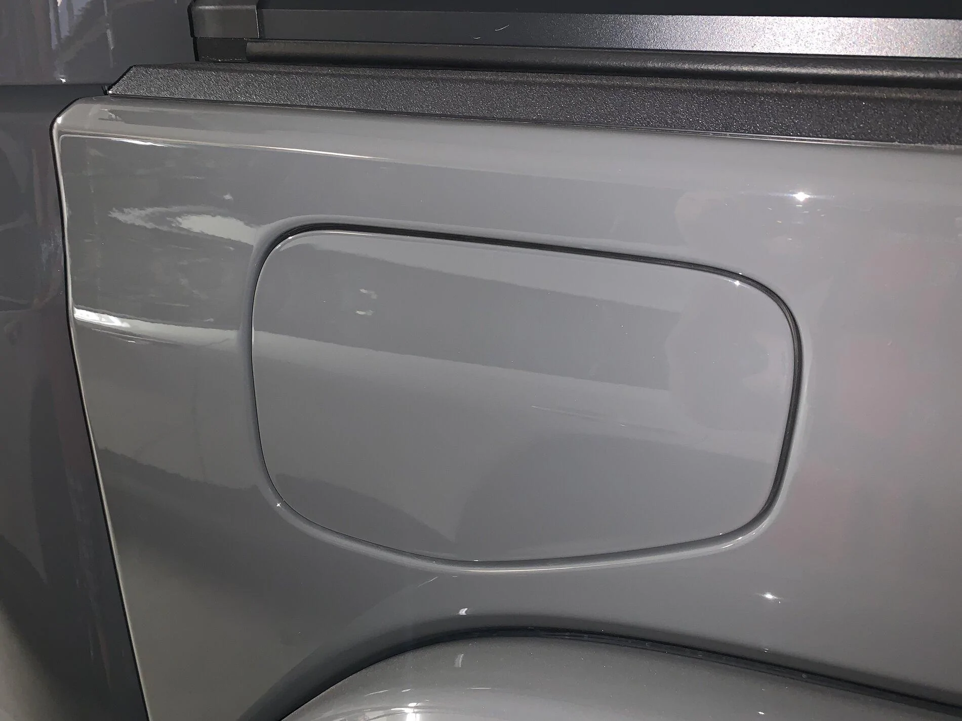 Jeep Gladiator Dents or Dings from the factory? A8A97EC6-3DEF-4271-8580-27D3371D7583