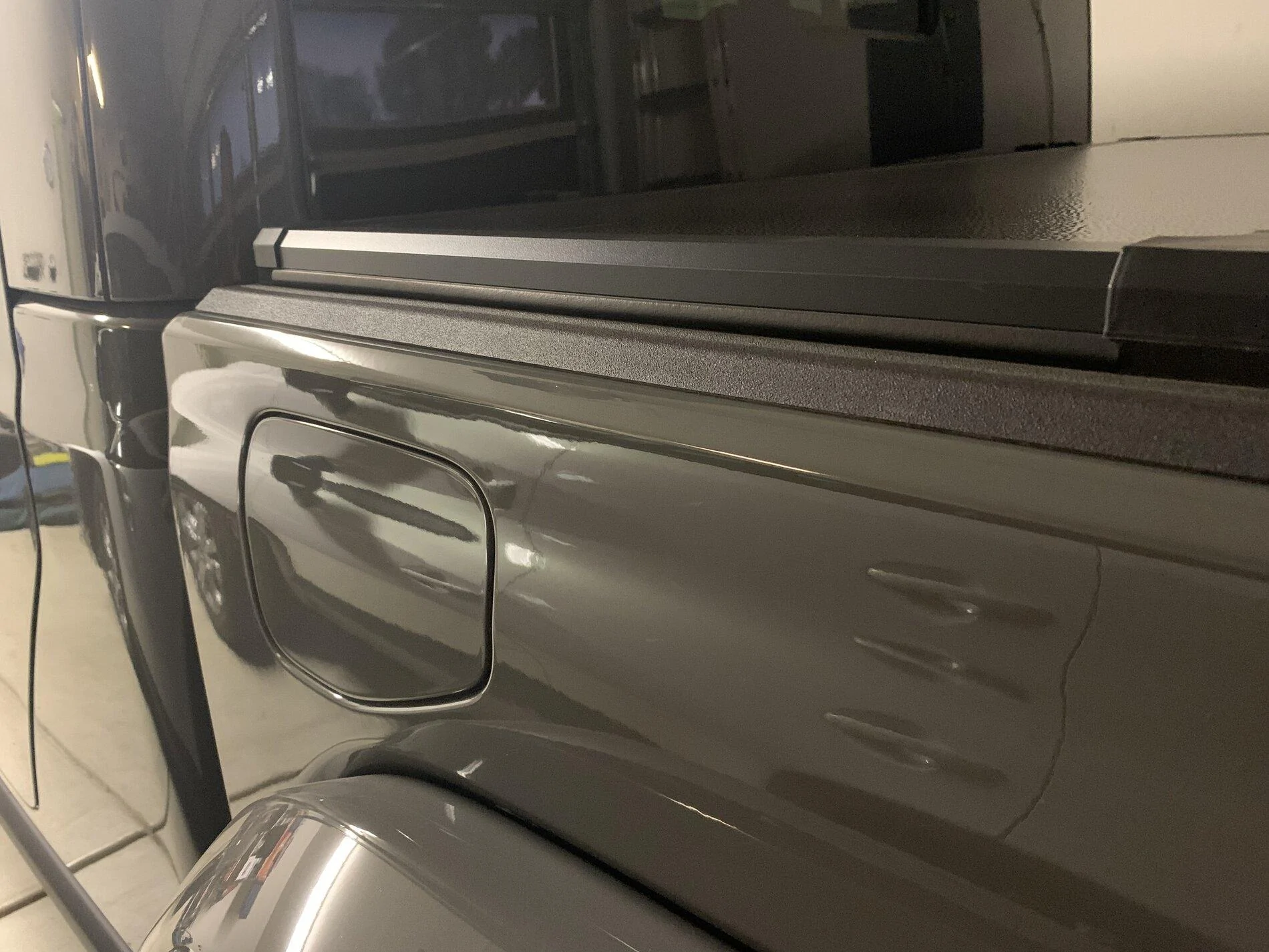 Jeep Gladiator Dents or Dings from the factory? 37051E45-9434-4D11-AC7D-86A571AAAC55