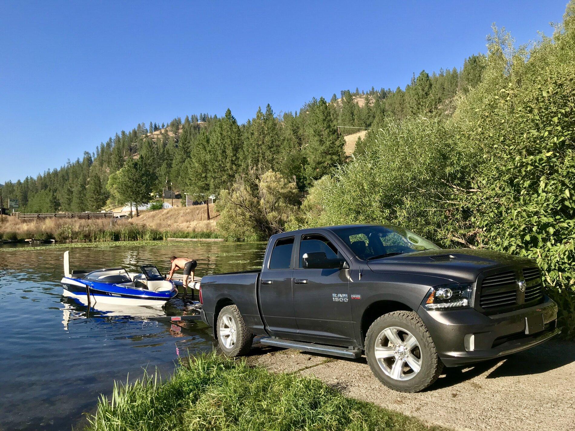 Jeep Gladiator Anyone move from a fullsize pickup to a Gladiator and regret it? D258E065-8227-41F0-8E9E-58ABEFB77D14