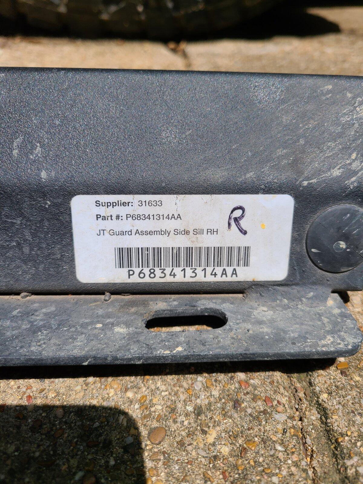 Jeep Gladiator Rubicon Rock Rails 20210610_145233