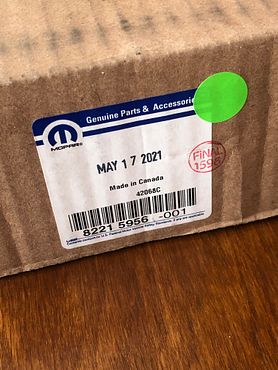 Jeep Gladiator Mopar Roll Up Tonneau & Rails Conflict! FC67FA45-B541-4576-B927-90A5E10EFED4