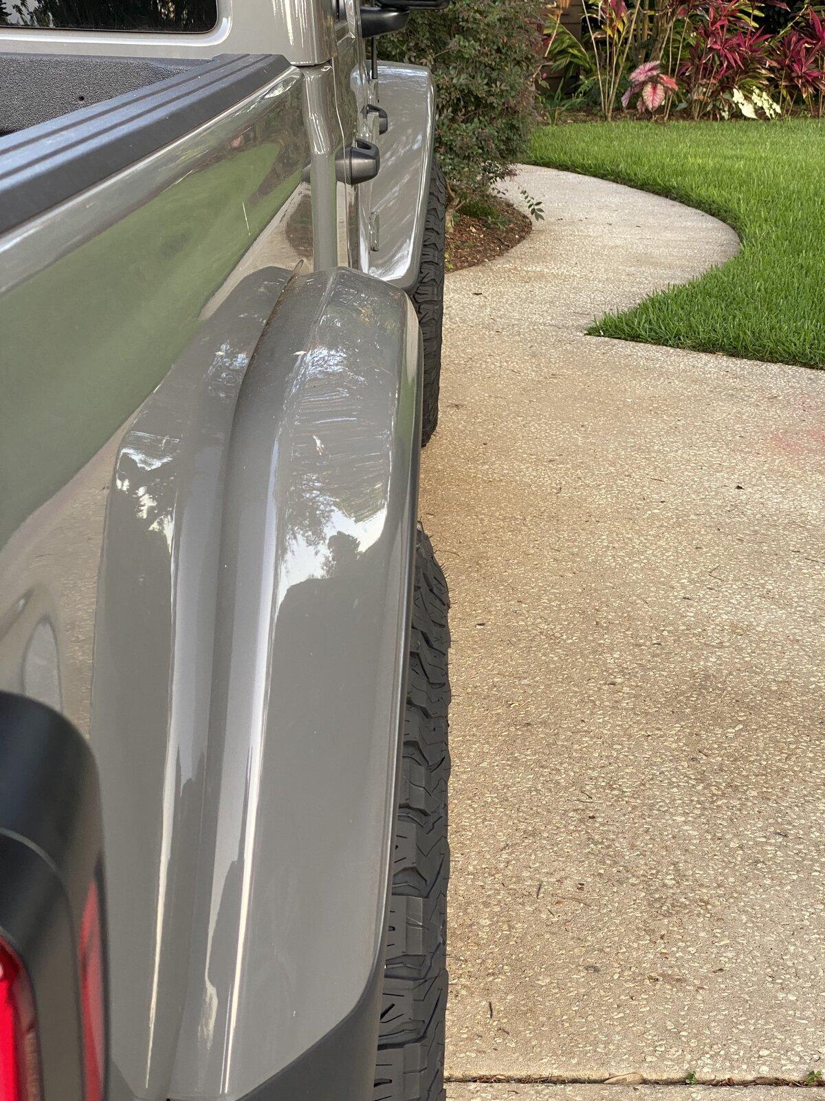 Jeep Gladiator MOJAVE Edition Gladiator JT Club 485A98C9-7253-4CF4-B09D-D52D54FE0331